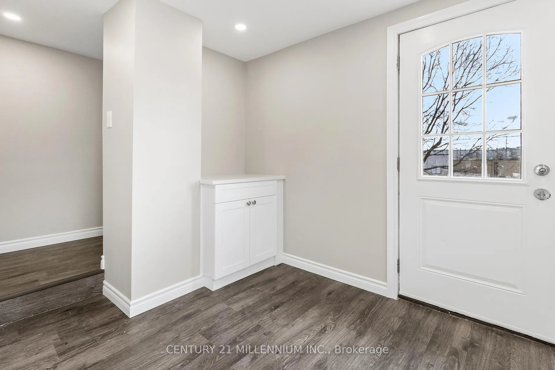 Photo 7 of Unit Upper, 1424 Beaverdams Road, Thorold, Thorold Downtown — HOMEH