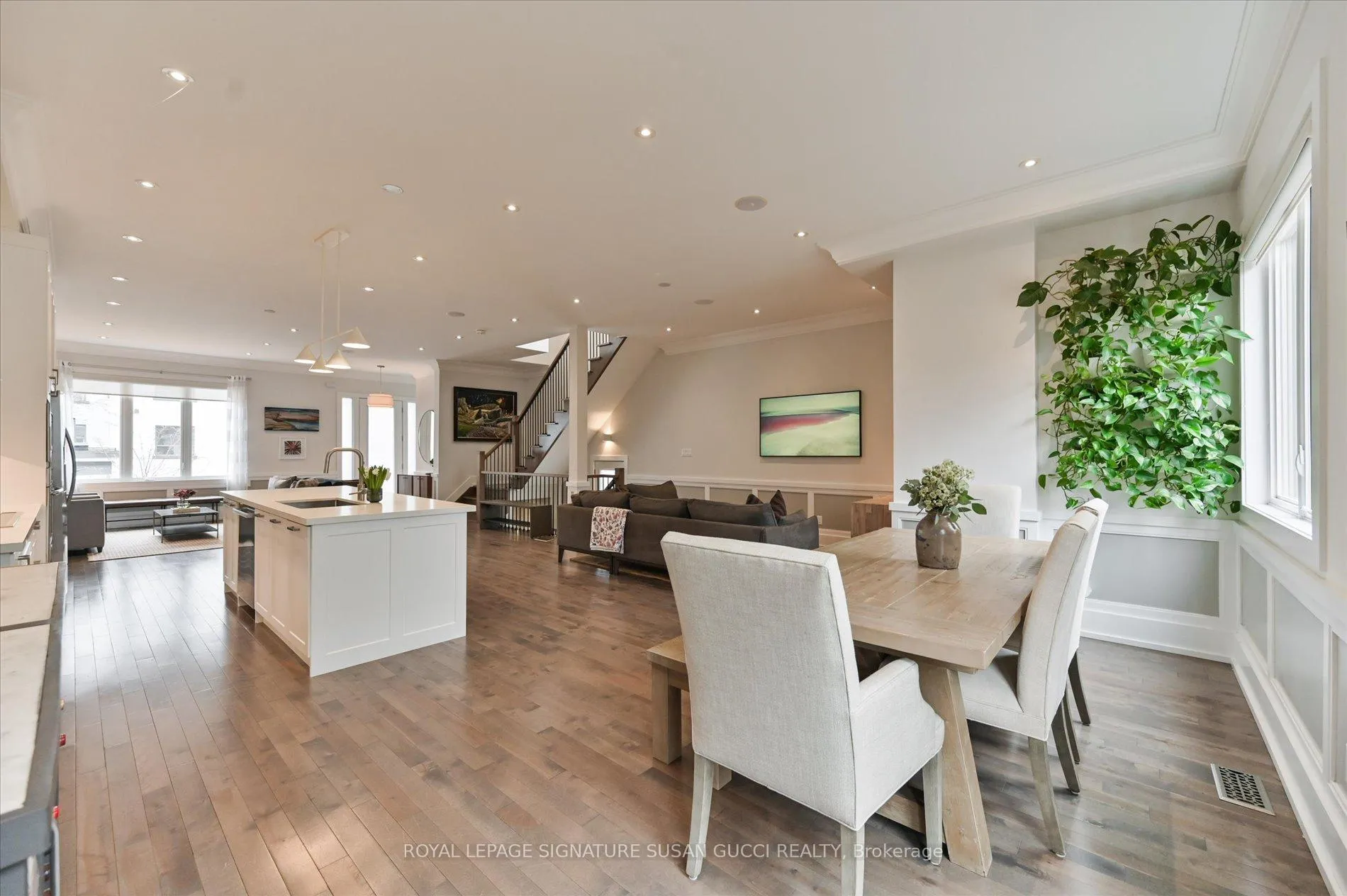 Photo 19 of 20 Warvet Crescent, Toronto, O'Connor-Parkview — HOMEH