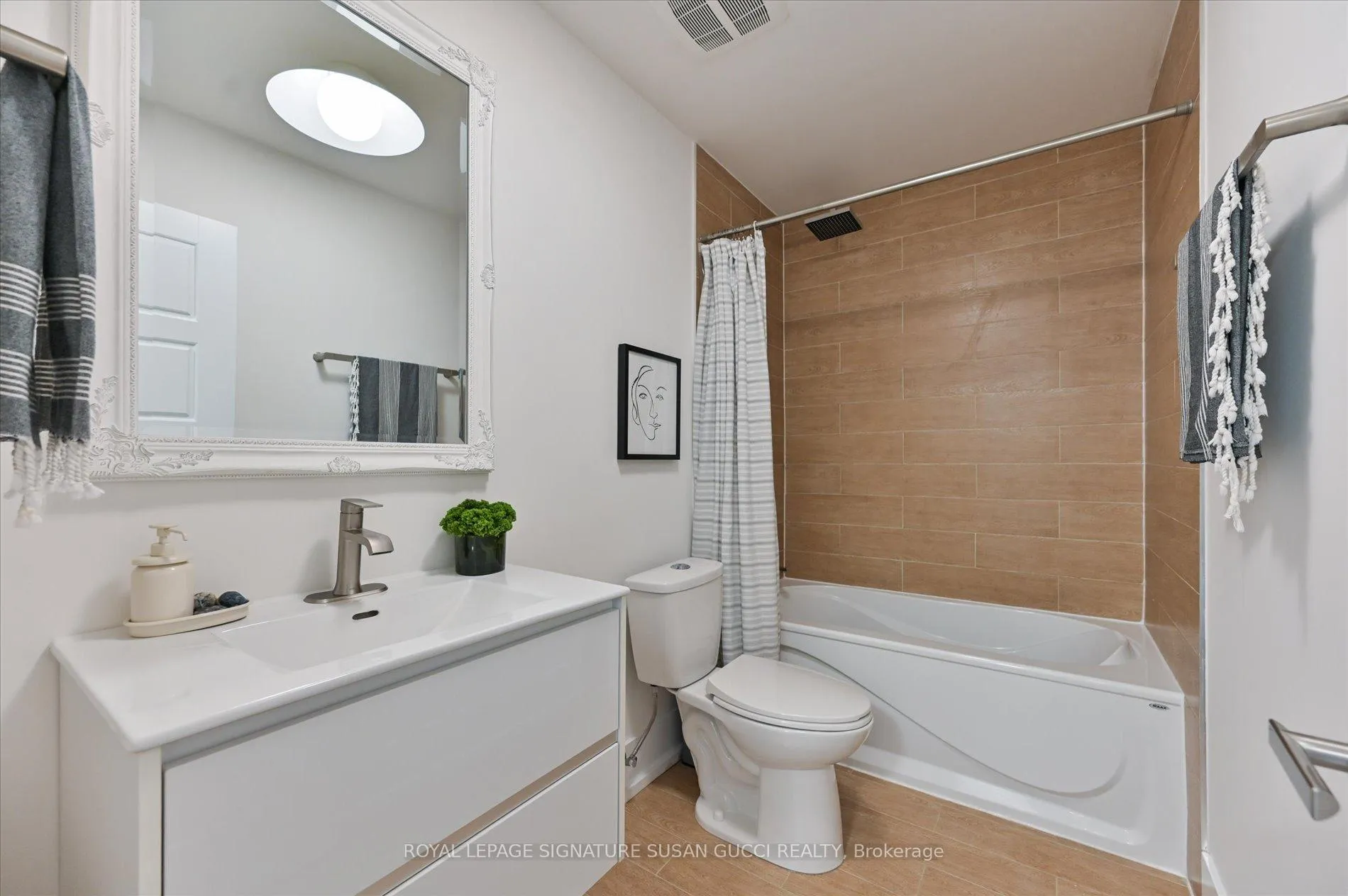 Photo 31 of 20 Warvet Crescent, Toronto, O'Connor-Parkview — HOMEH