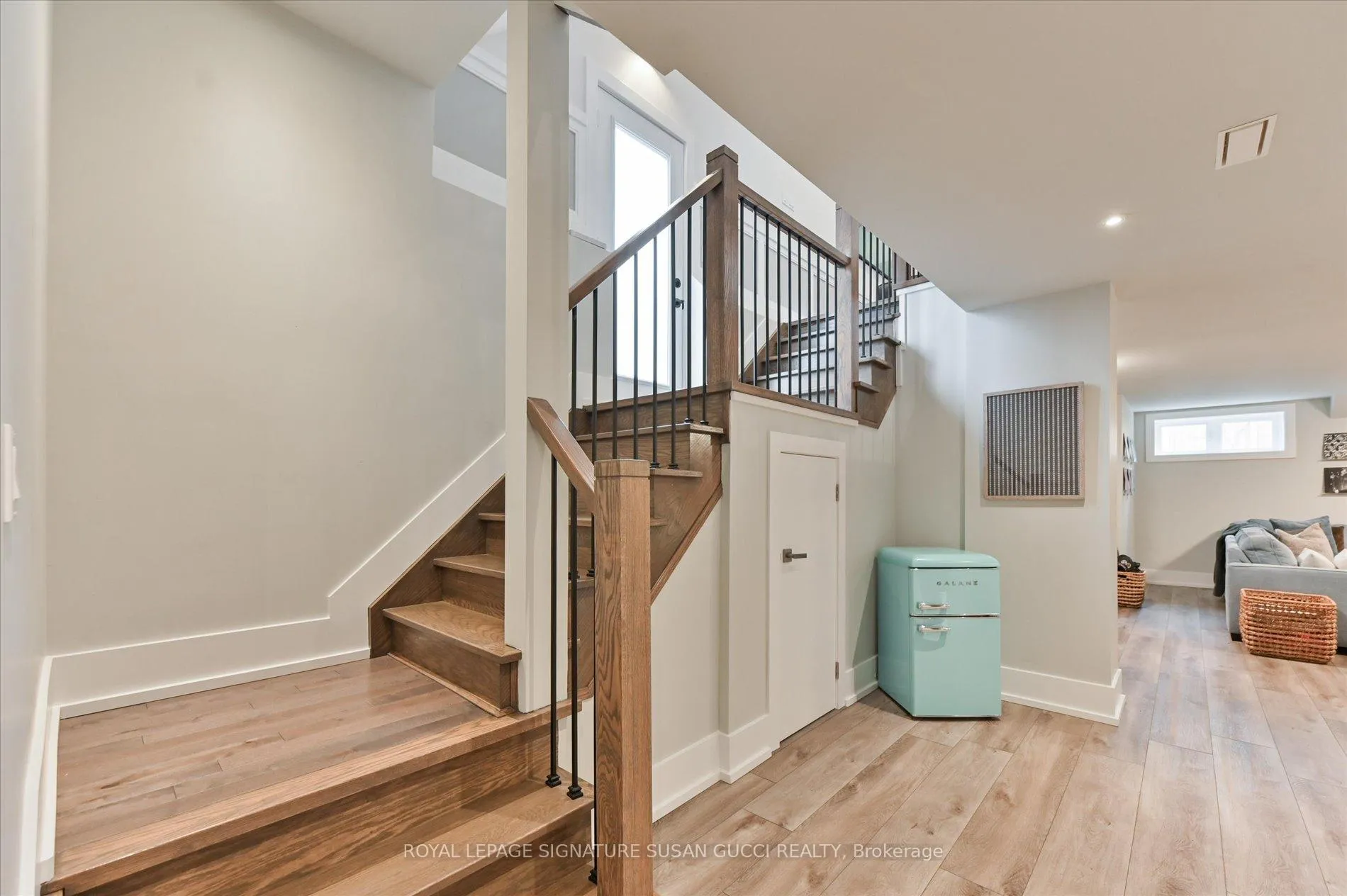 Photo 32 of 20 Warvet Crescent, Toronto, O'Connor-Parkview — HOMEH
