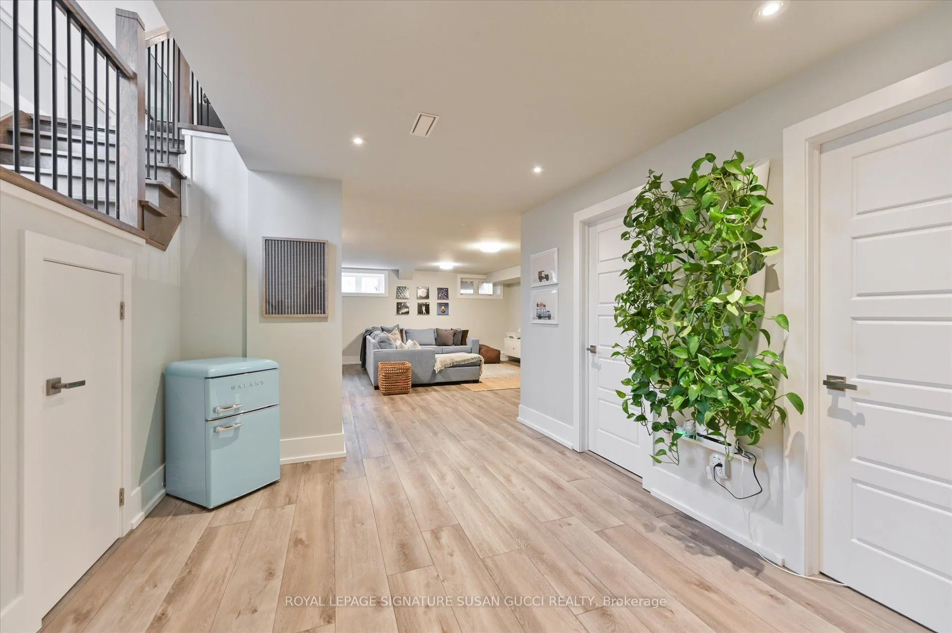 Photo 33 of 20 Warvet Crescent, Toronto, O'Connor-Parkview — HOMEH
