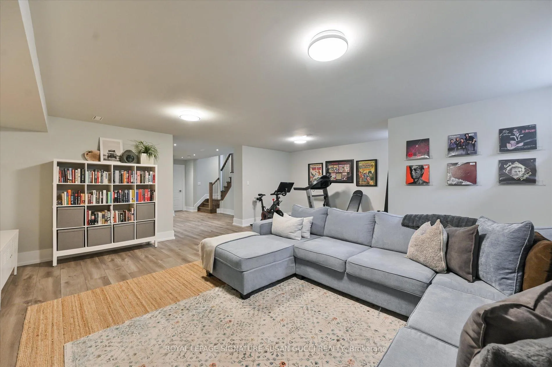 Photo 35 of 20 Warvet Crescent, Toronto, O'Connor-Parkview — HOMEH