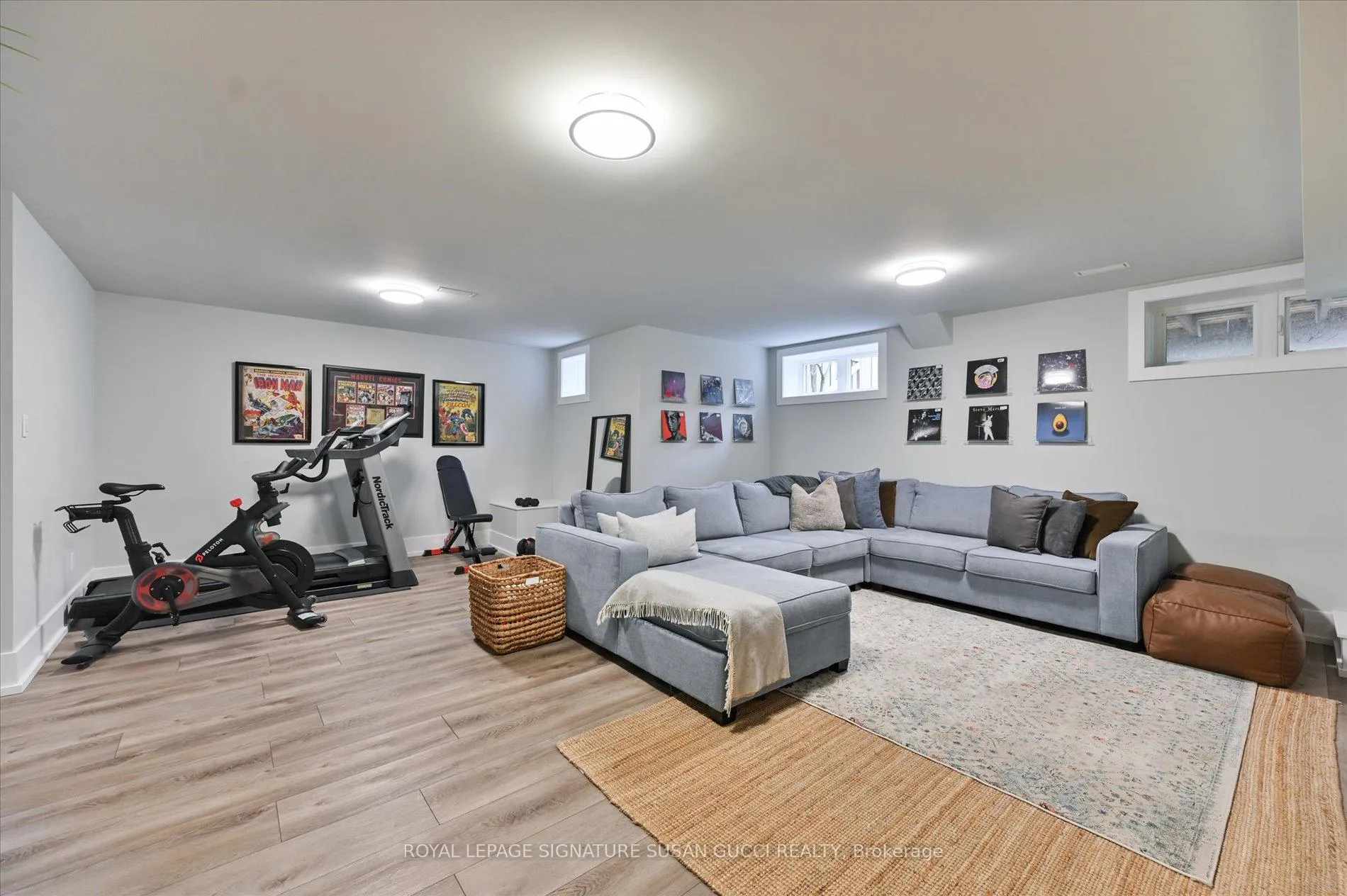 Photo 36 of 20 Warvet Crescent, Toronto, O'Connor-Parkview — HOMEH