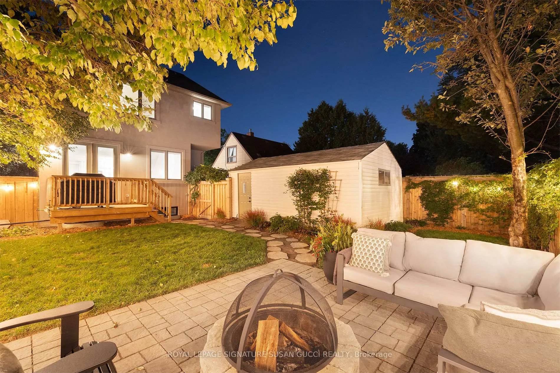 Photo 49 of 20 Warvet Crescent, Toronto, O'Connor-Parkview — HOMEH