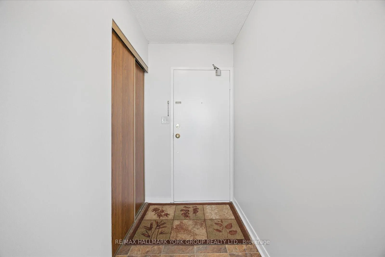 Photo 3 of Unit 1016, 55 William Street E, Oshawa, O'Neill — HOMEH