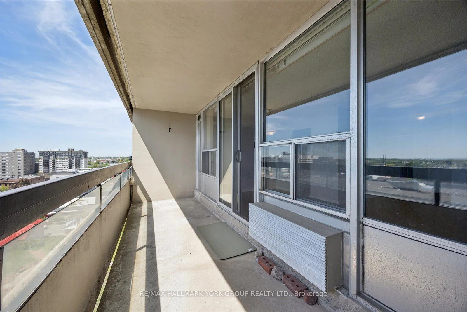 Photo 18 of Unit 1016, 55 William Street E, Oshawa, O'Neill — HOMEH