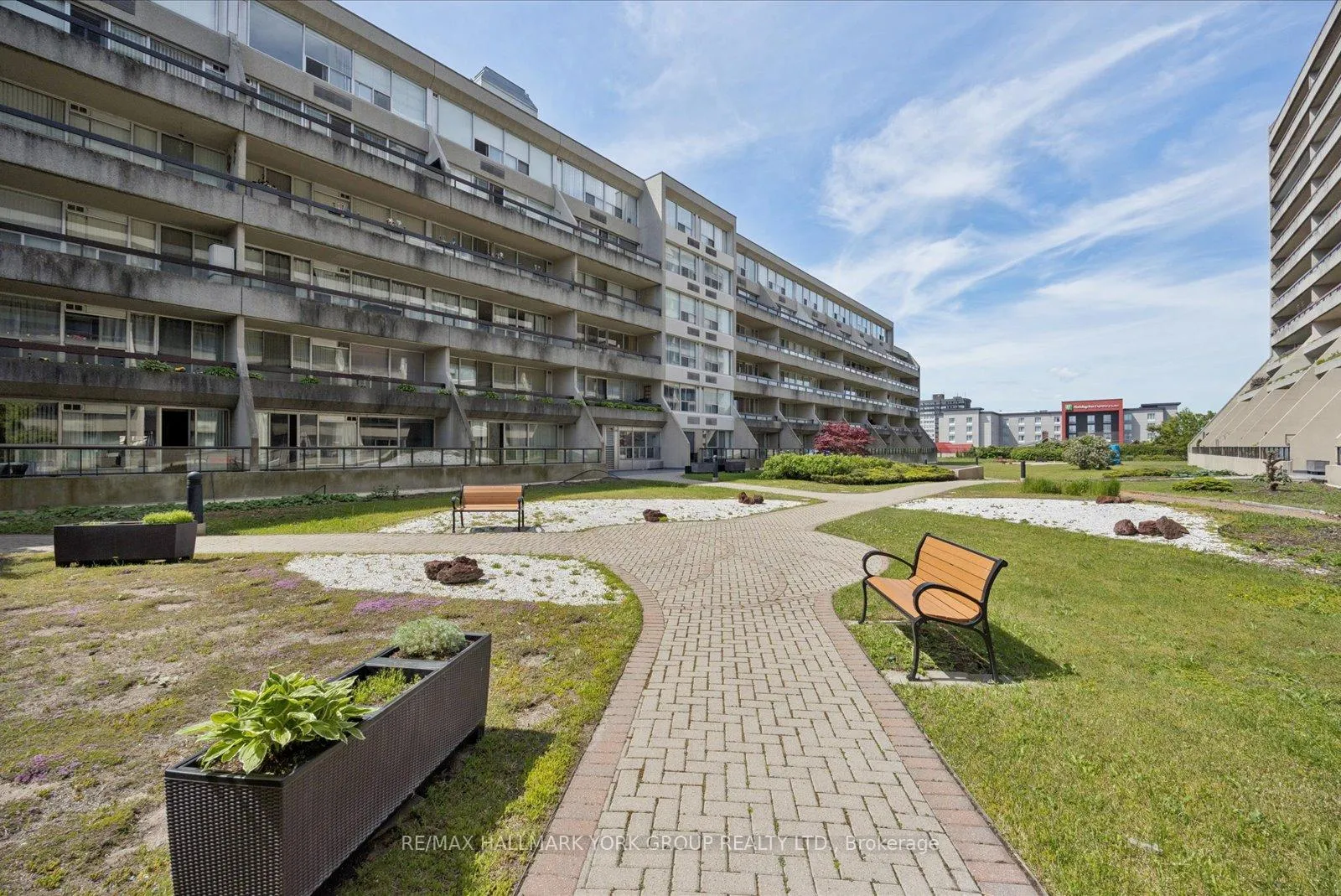 Photo 25 of Unit 1016, 55 William Street E, Oshawa, O'Neill — HOMEH