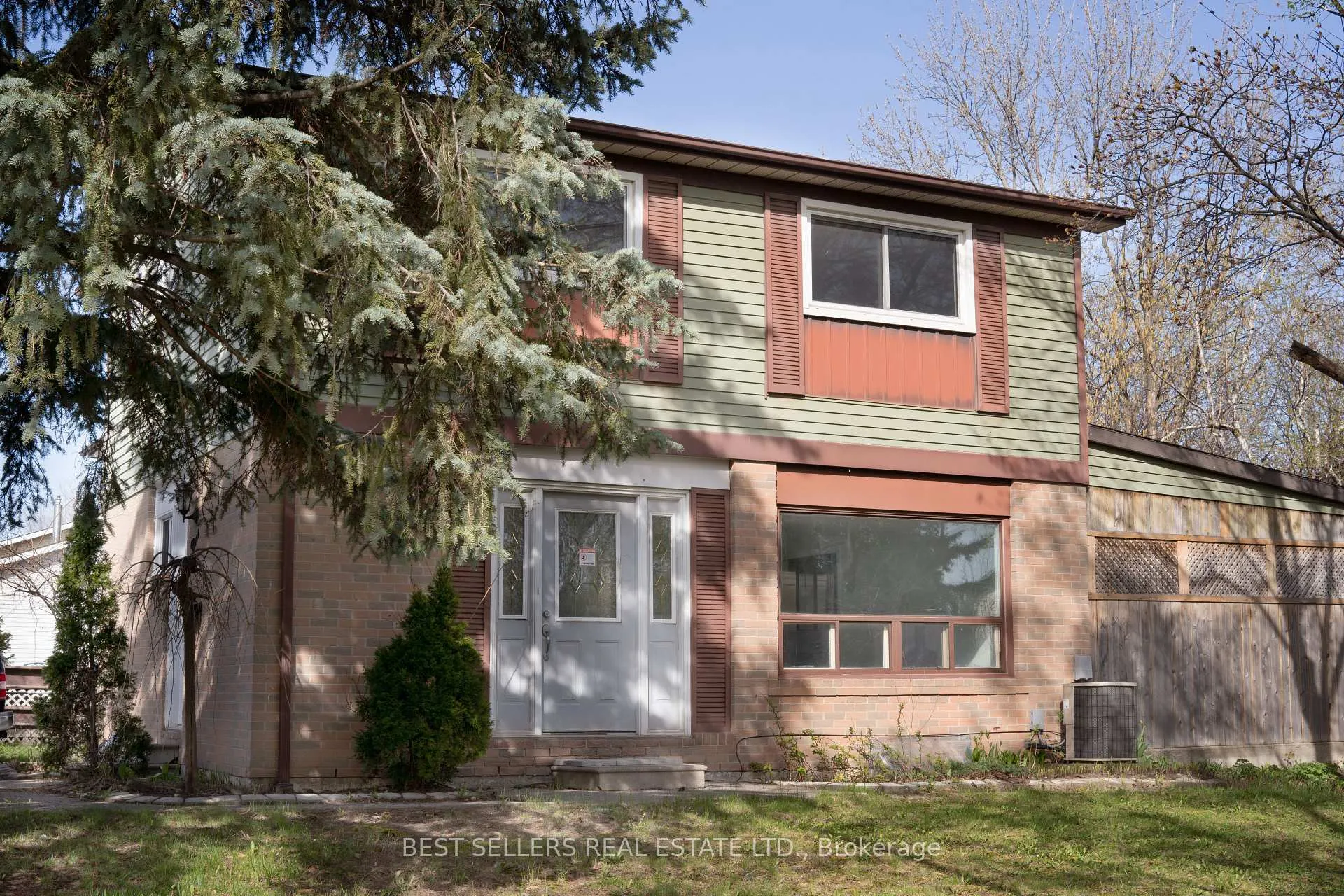 Photo 1 of 9 Herkley Drive, Brampton, Madoc — HOMEH