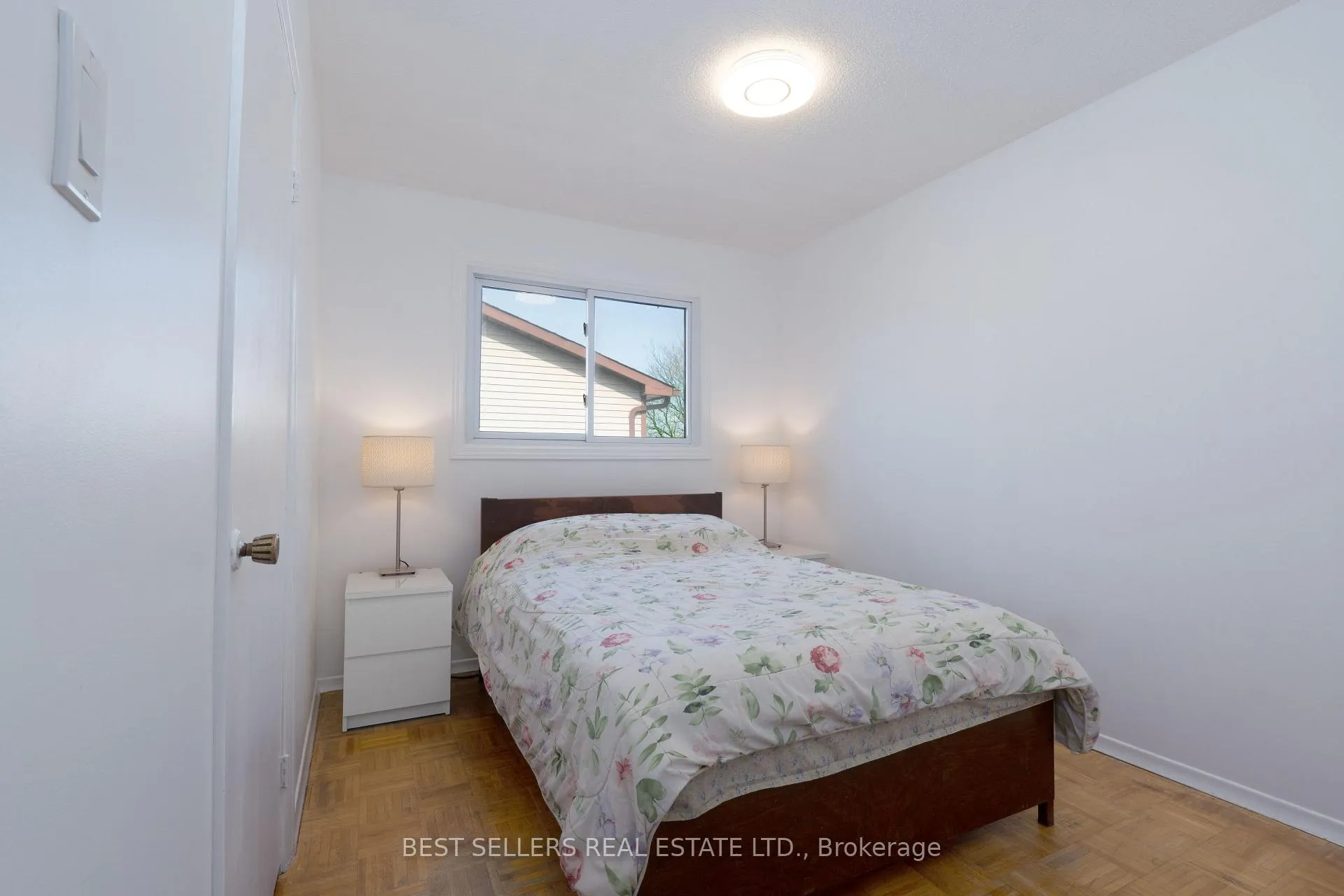 Photo 12 of 9 Herkley Drive, Brampton, Madoc — HOMEH