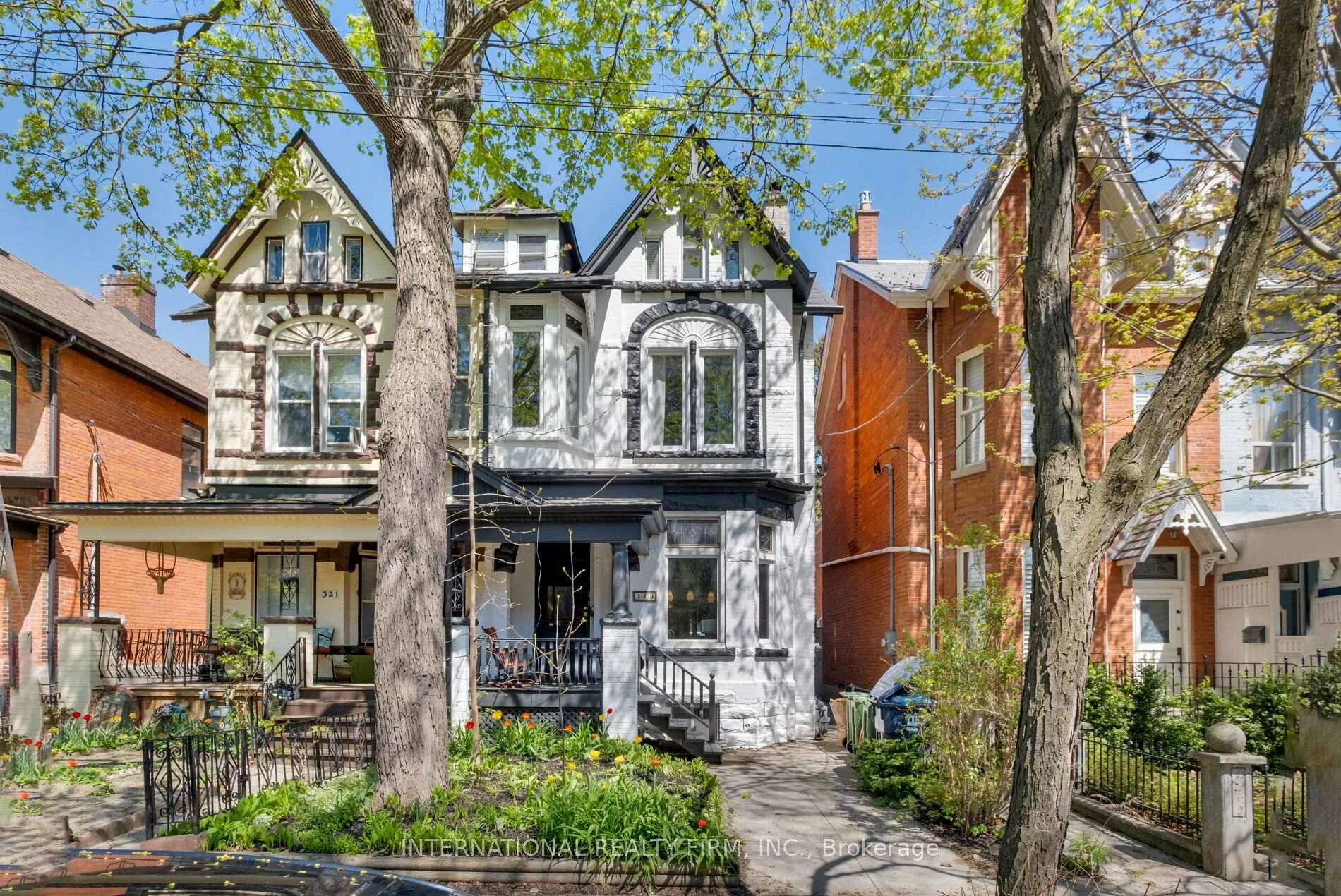 Front of 319 Markham Street
