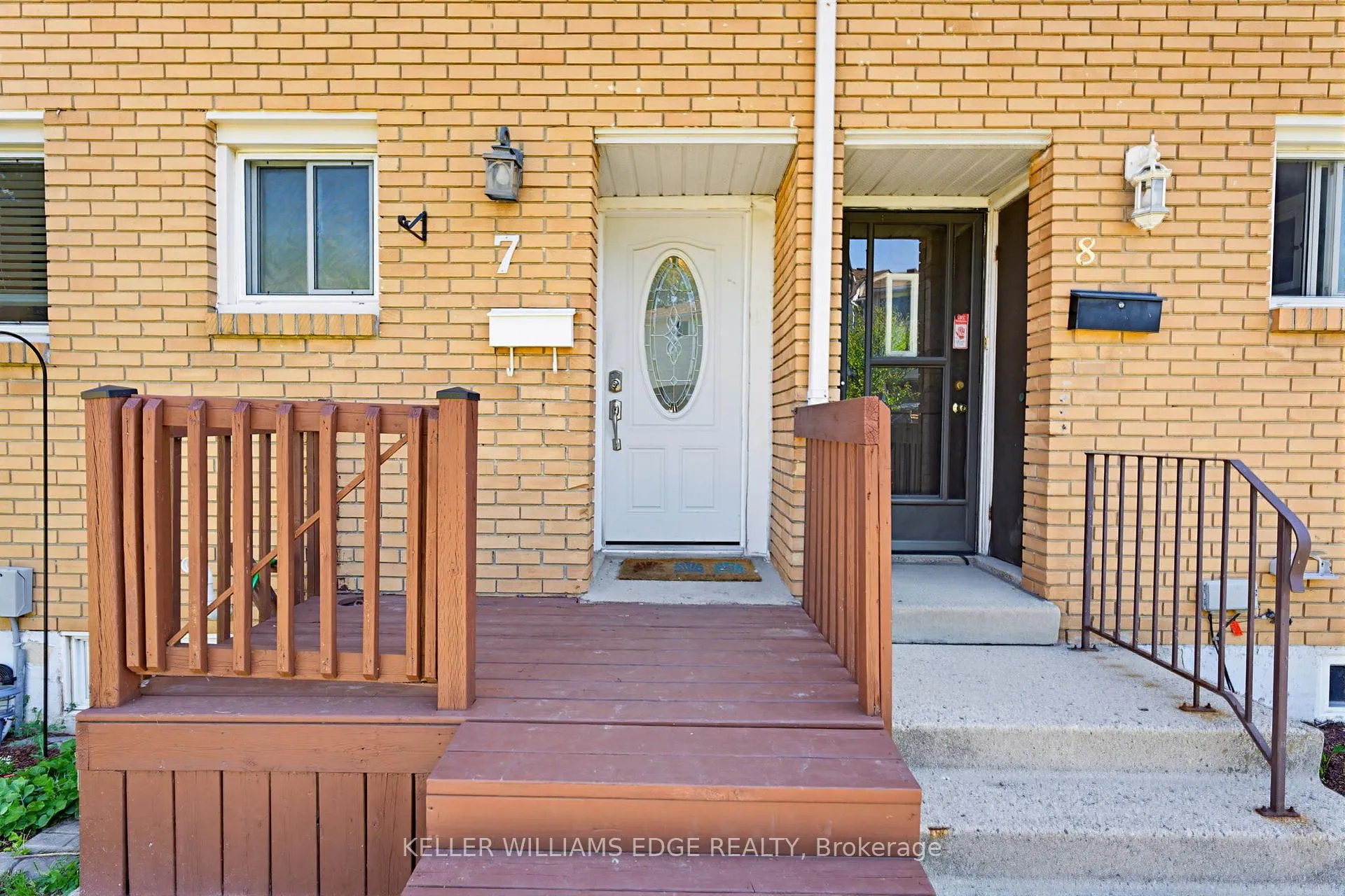 Photo 4 of Unit 7, 161 Berkindale Drive, Hamilton, Riverdale — HOMEH