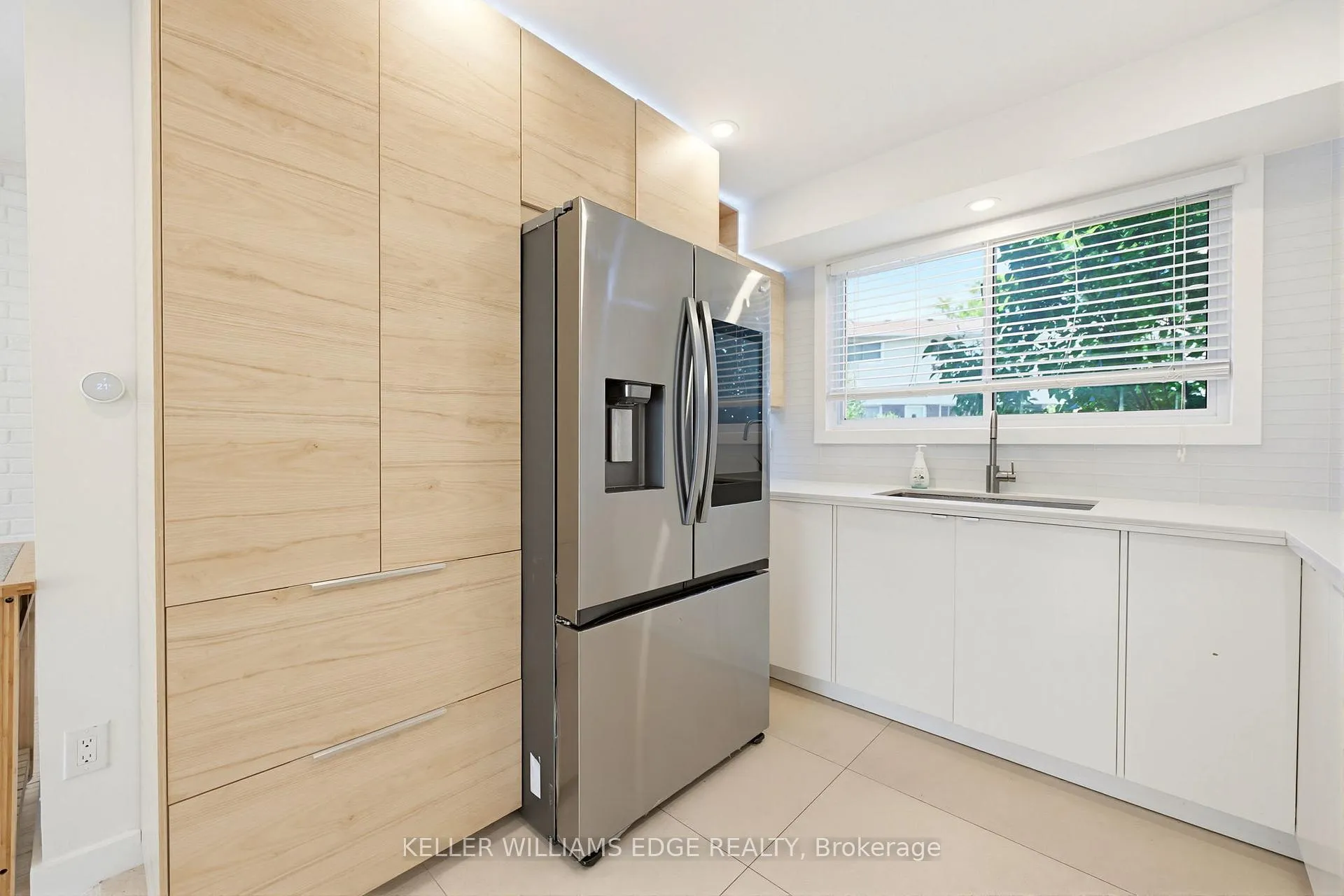 Photo 10 of Unit 7, 161 Berkindale Drive, Hamilton, Riverdale — HOMEH