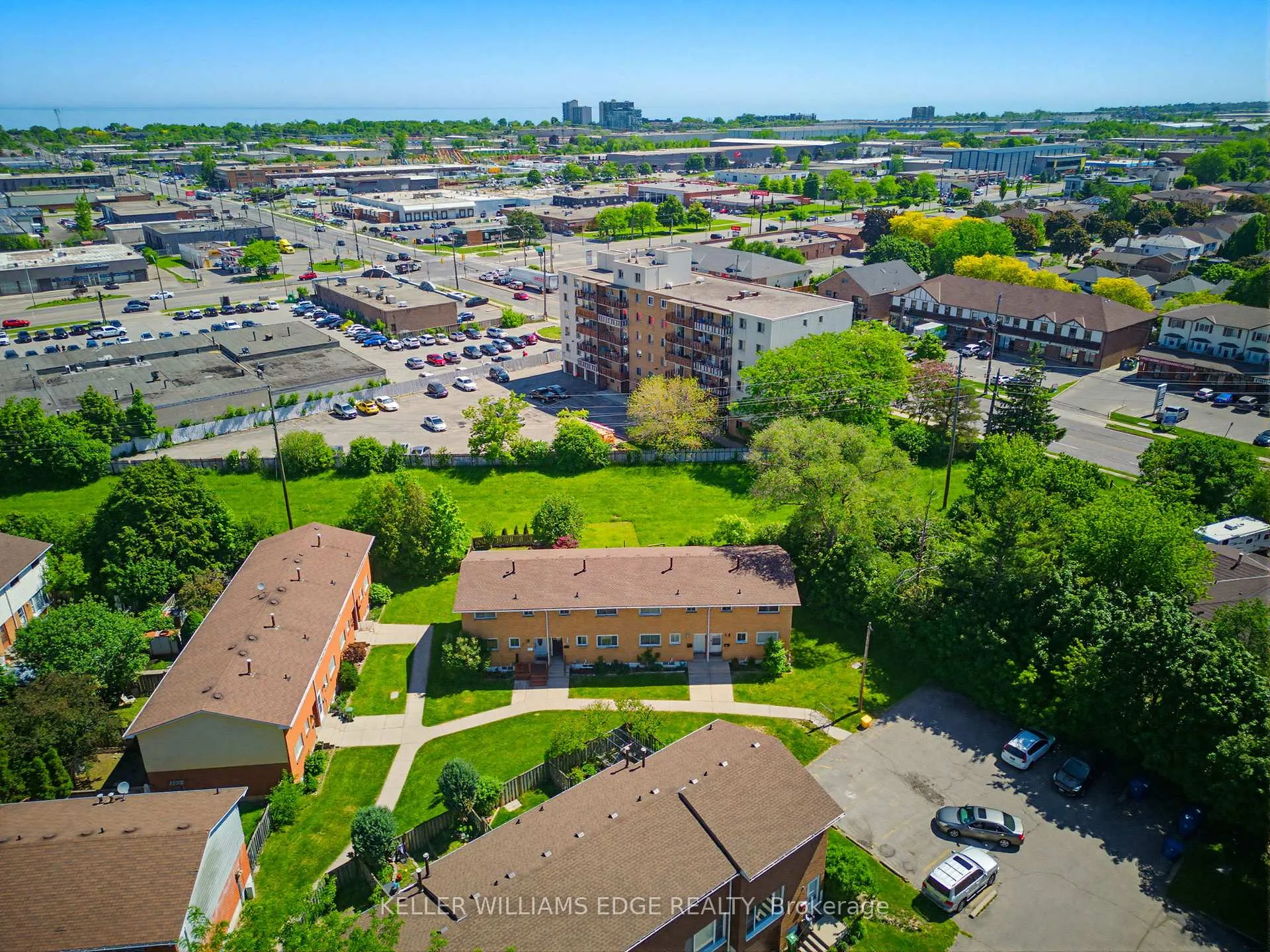 Photo 28 of Unit 7, 161 Berkindale Drive, Hamilton, Riverdale — HOMEH
