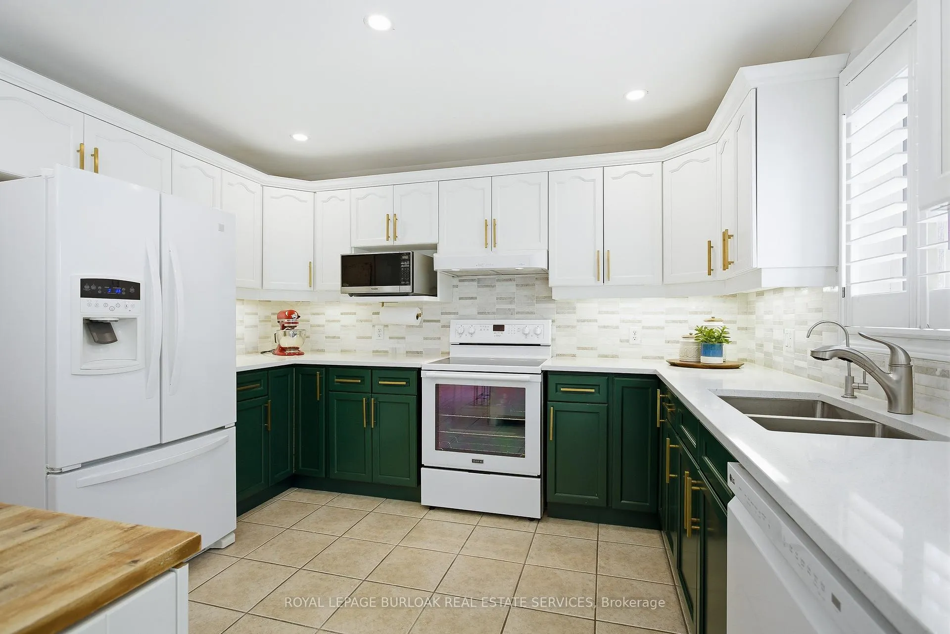 Photo 10 of 36 Wiltshire Place, Hamilton, Meadowlands — HOMEH