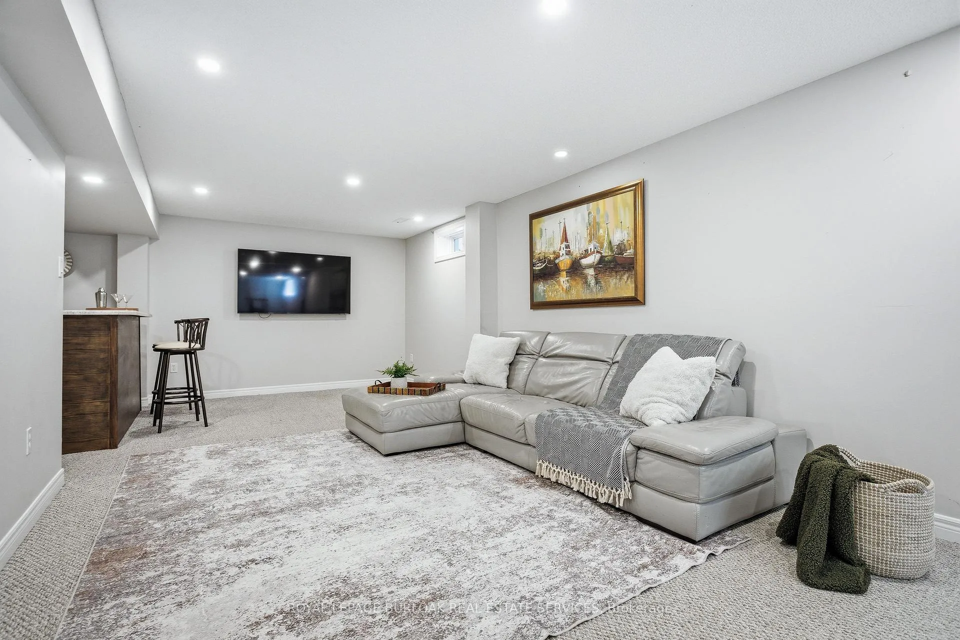 Photo 34 of 36 Wiltshire Place, Hamilton, Meadowlands — HOMEH