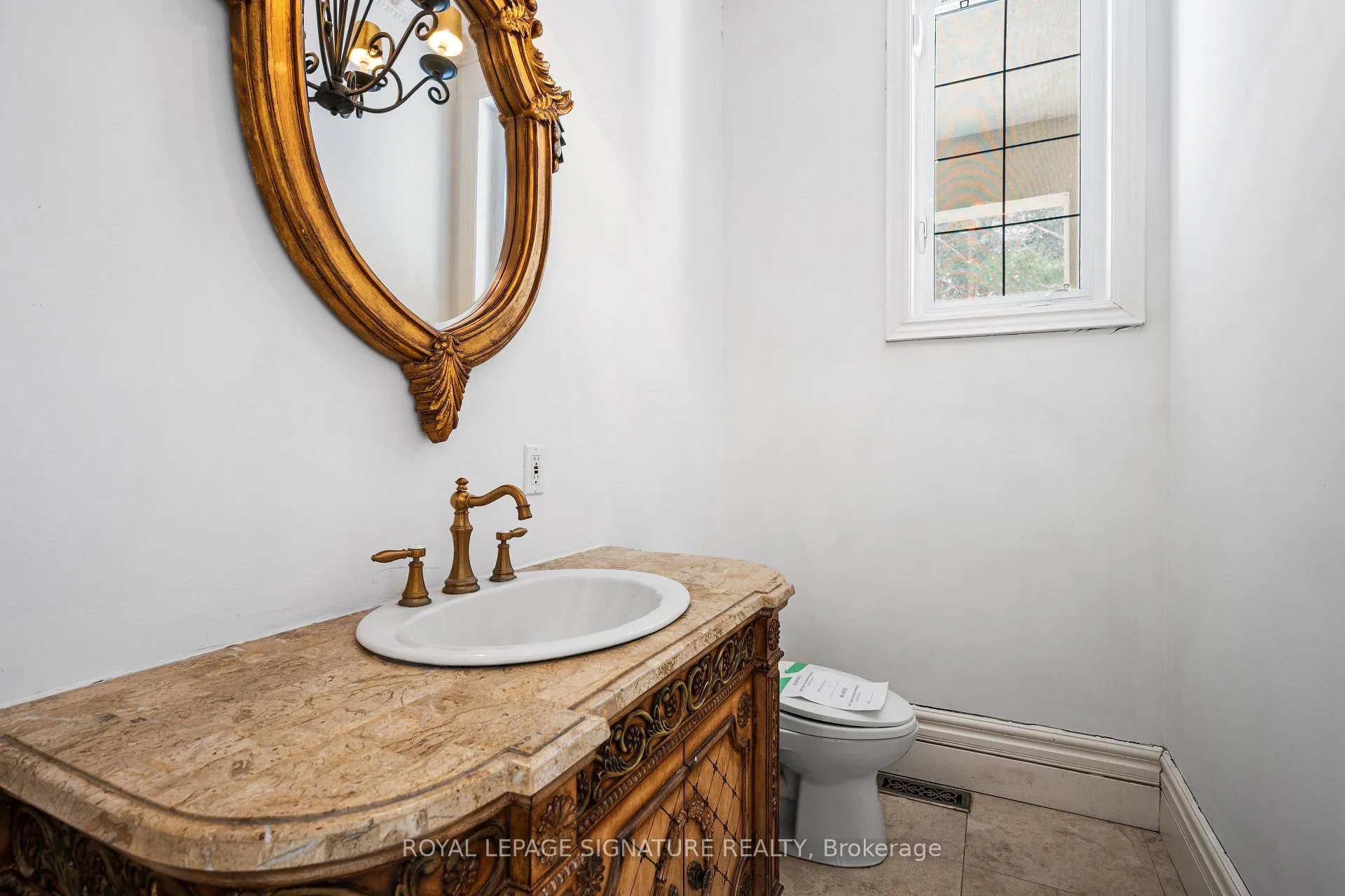 Photo 6 of 8 Elia Drive, Whitchurch-Stouffville, Rural Whitchurch-Stouffville — HOMEH