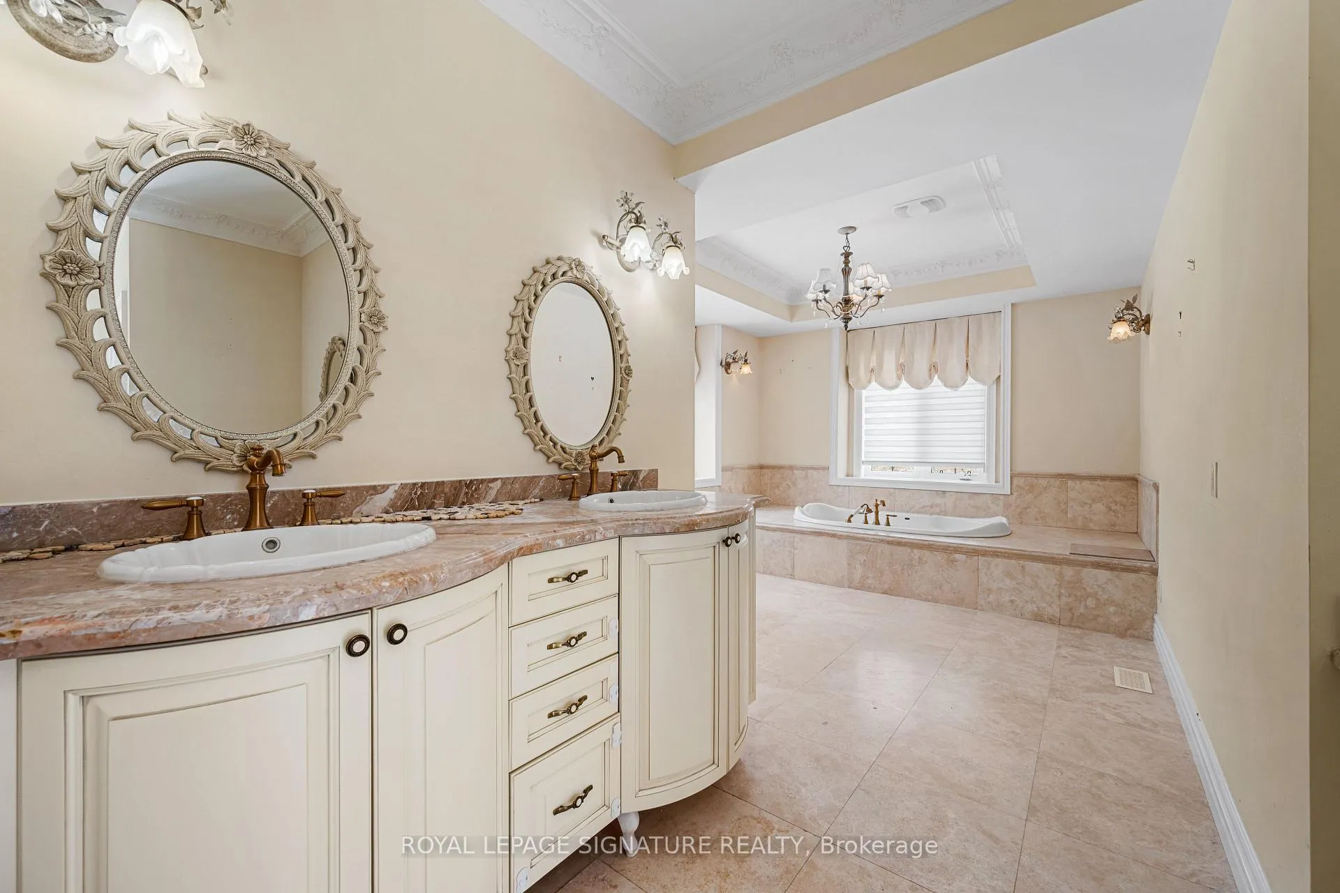 Photo 19 of 8 Elia Drive, Whitchurch-Stouffville, Rural Whitchurch-Stouffville — HOMEH