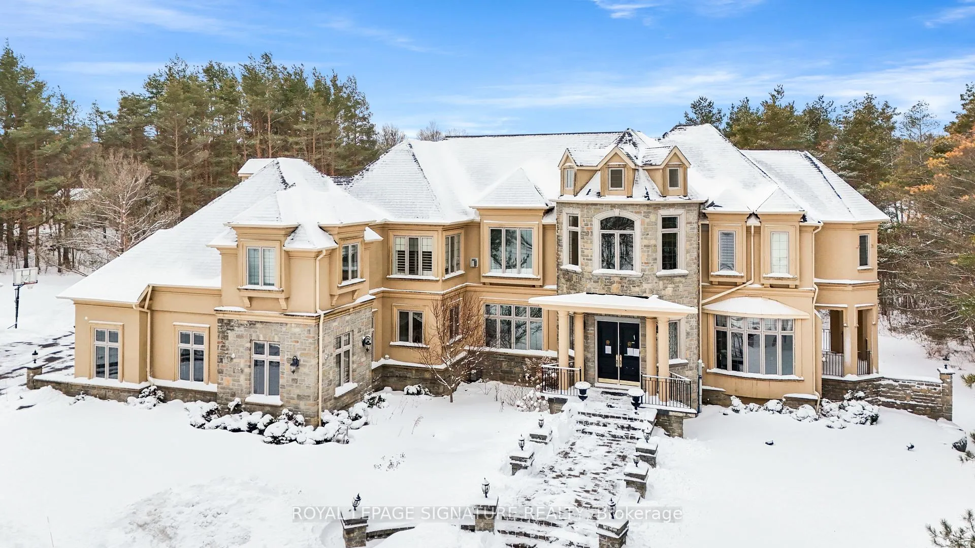 Photo 44 of 8 Elia Drive, Whitchurch-Stouffville, Rural Whitchurch-Stouffville — HOMEH