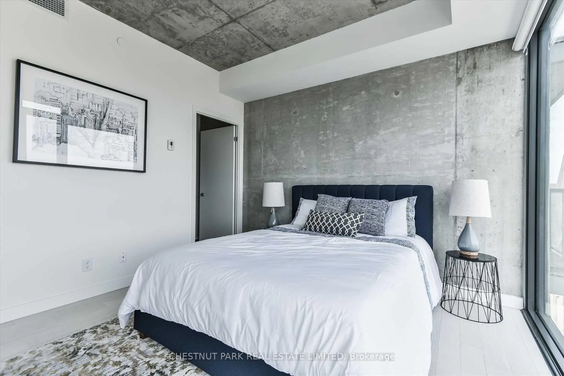 Photo 6 of Unit 908, 111 Bathurst Street, Toronto, Waterfront Communities — HOMEH