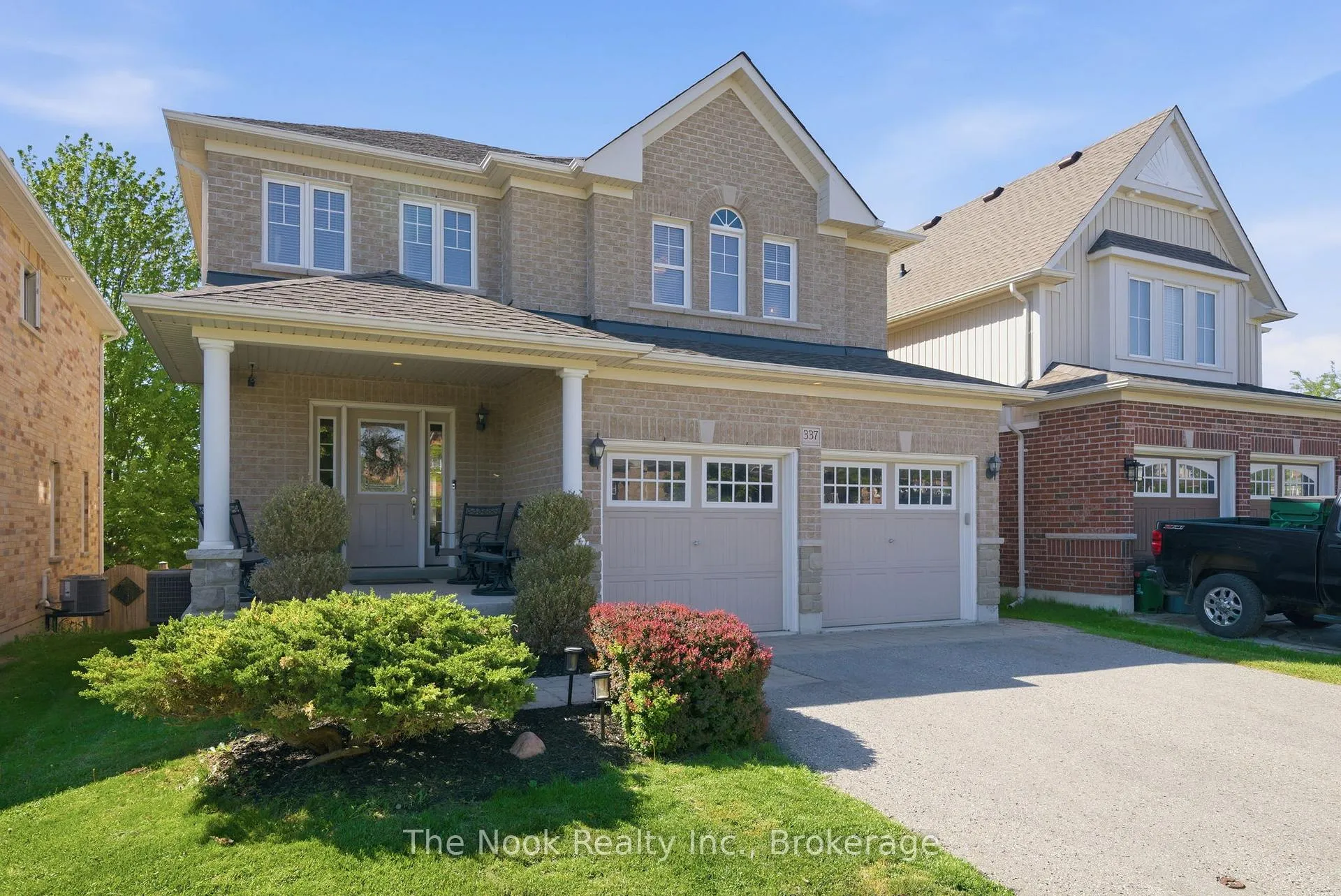 Photo 2 of 337 Bons Avenue, Clarington, Bowmanville — HOMEH