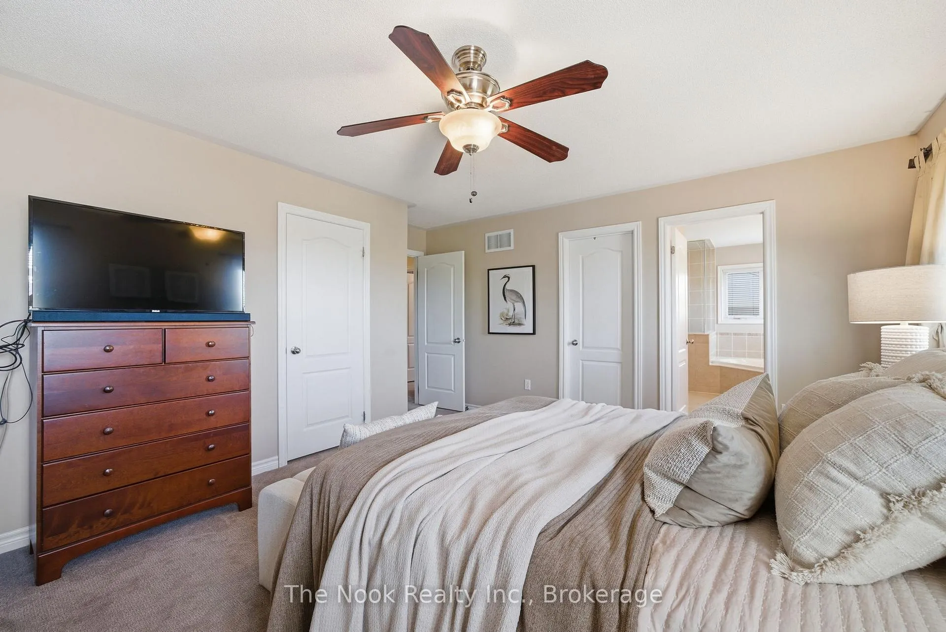 Photo 25 of 337 Bons Avenue, Clarington, Bowmanville — HOMEH