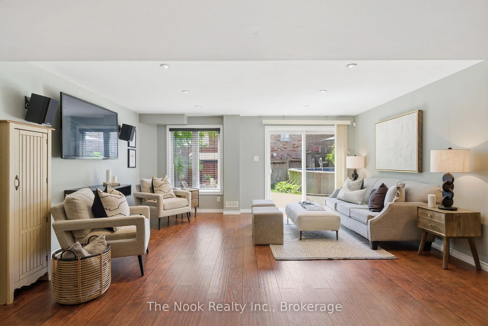 Photo 36 of 337 Bons Avenue, Clarington, Bowmanville — HOMEH