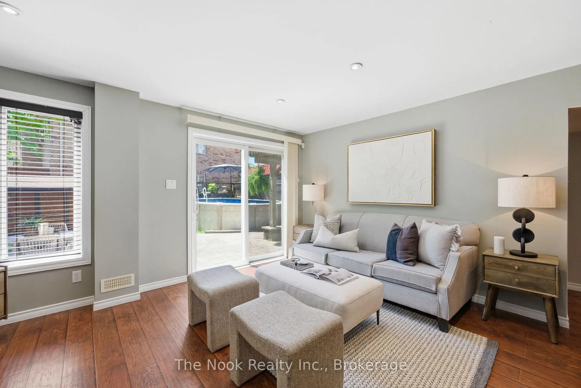 Photo 37 of 337 Bons Avenue, Clarington, Bowmanville — HOMEH
