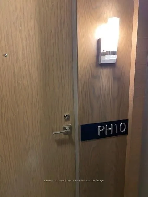 Photo 3 of Unit Ph10, 28 Uptown Drive, Markham, Unionville — HOMEH