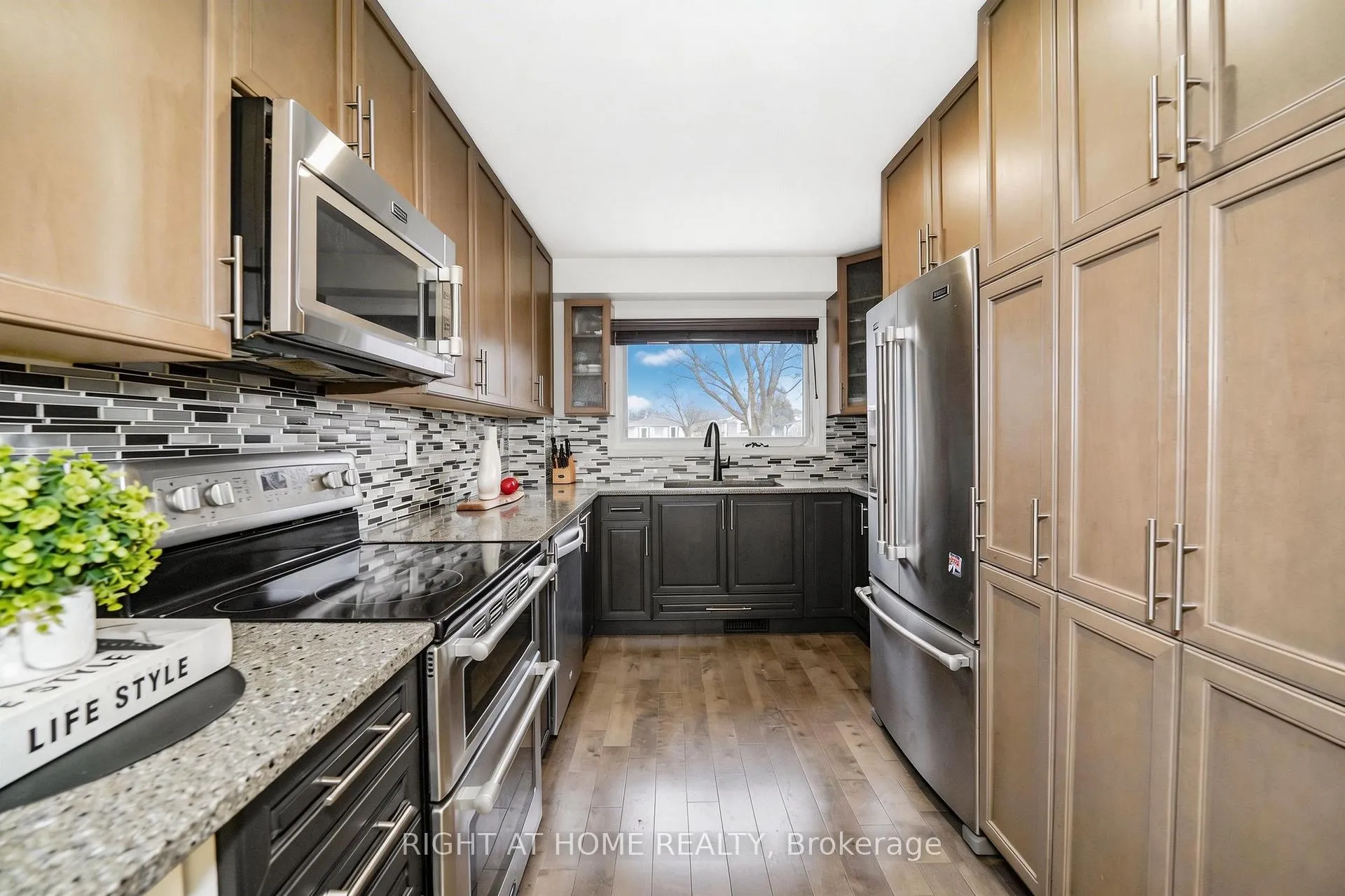 Photo 10 of 35 Tillbrook Court, Scarborough, Malvern — HOMEH