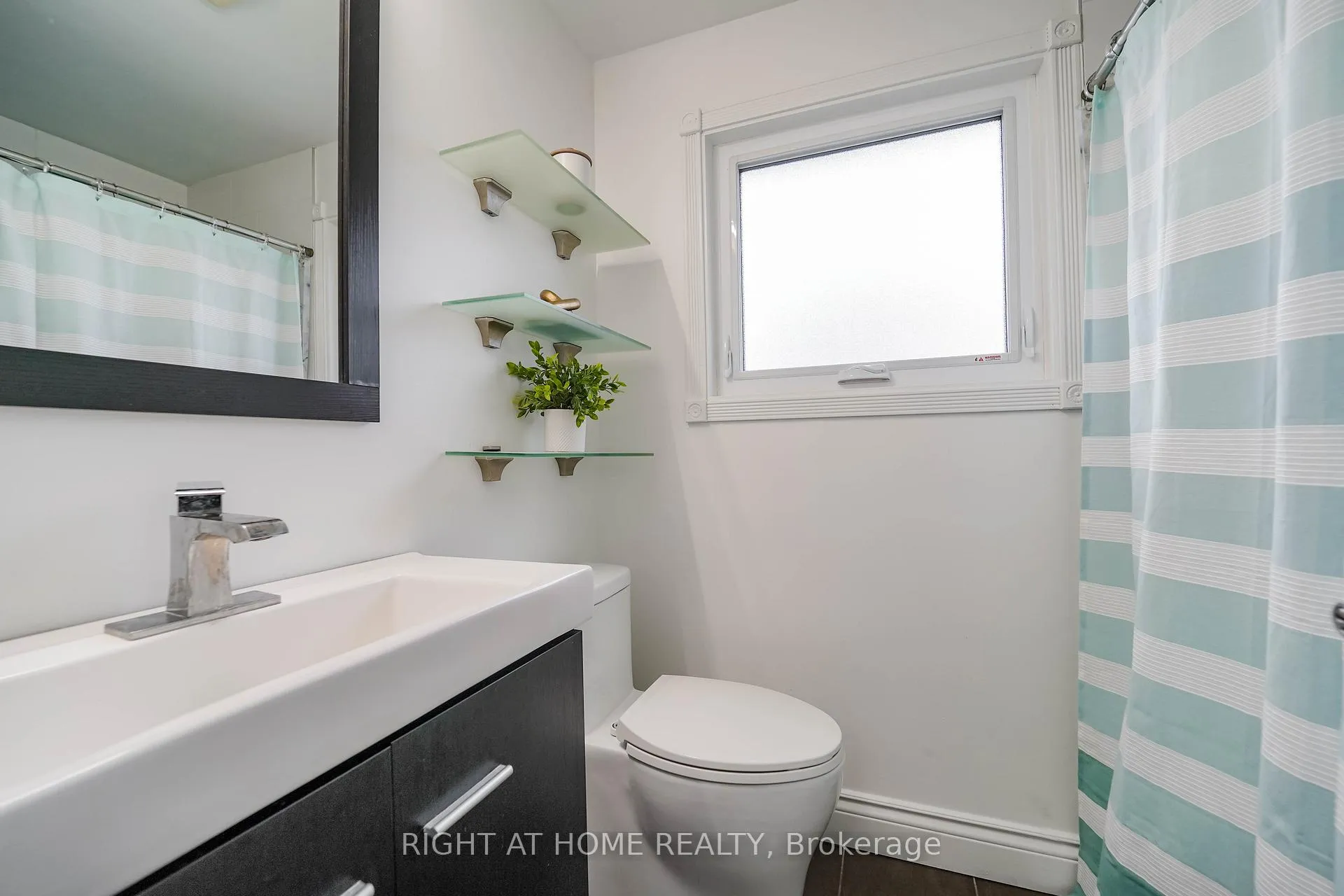 Photo 25 of 35 Tillbrook Court, Scarborough, Malvern — HOMEH