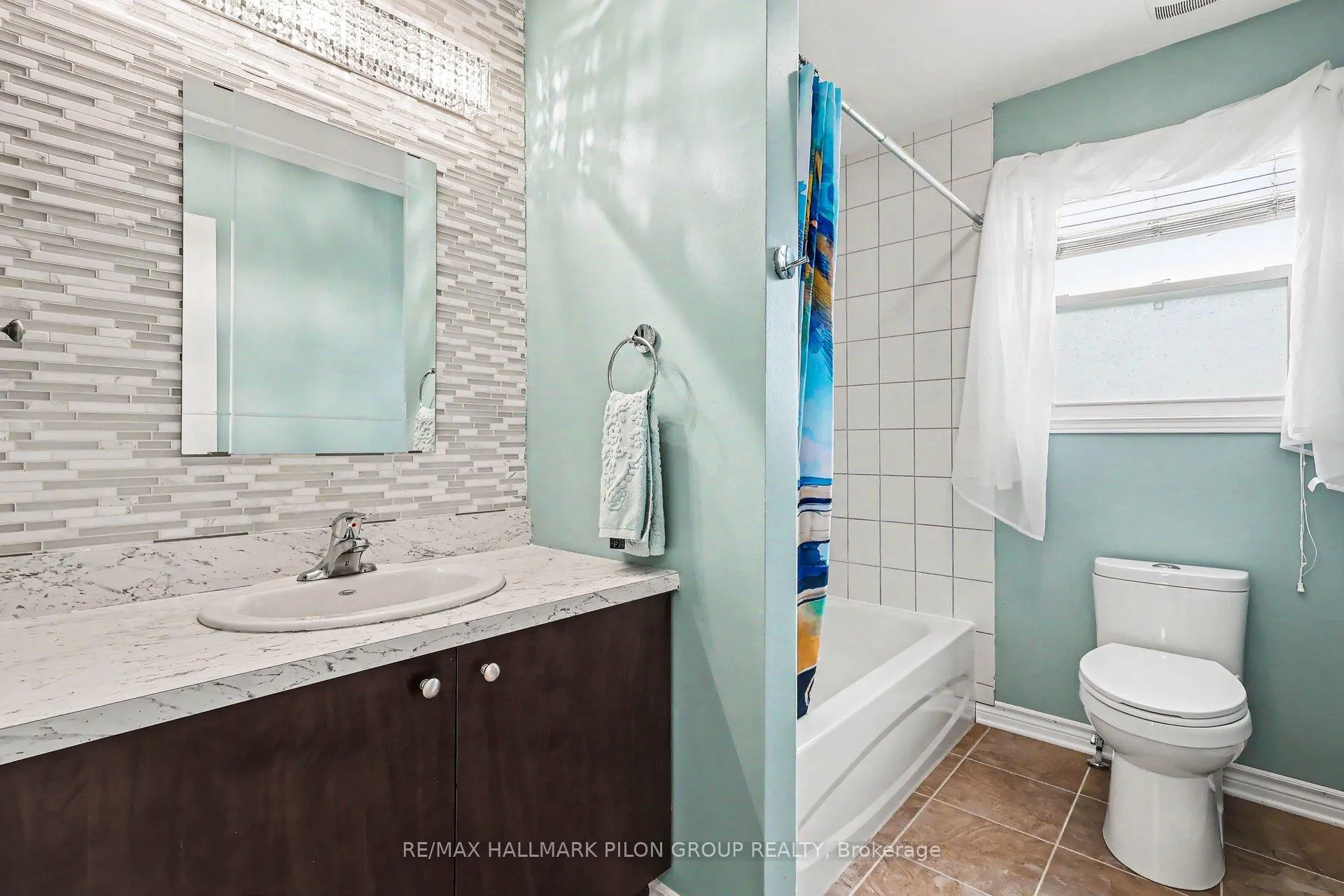 Photo 19 of 108 Jolley Cut Way, Ottawa, Mer Bleue/Bradley Estates/Anderson Park — HOMEH