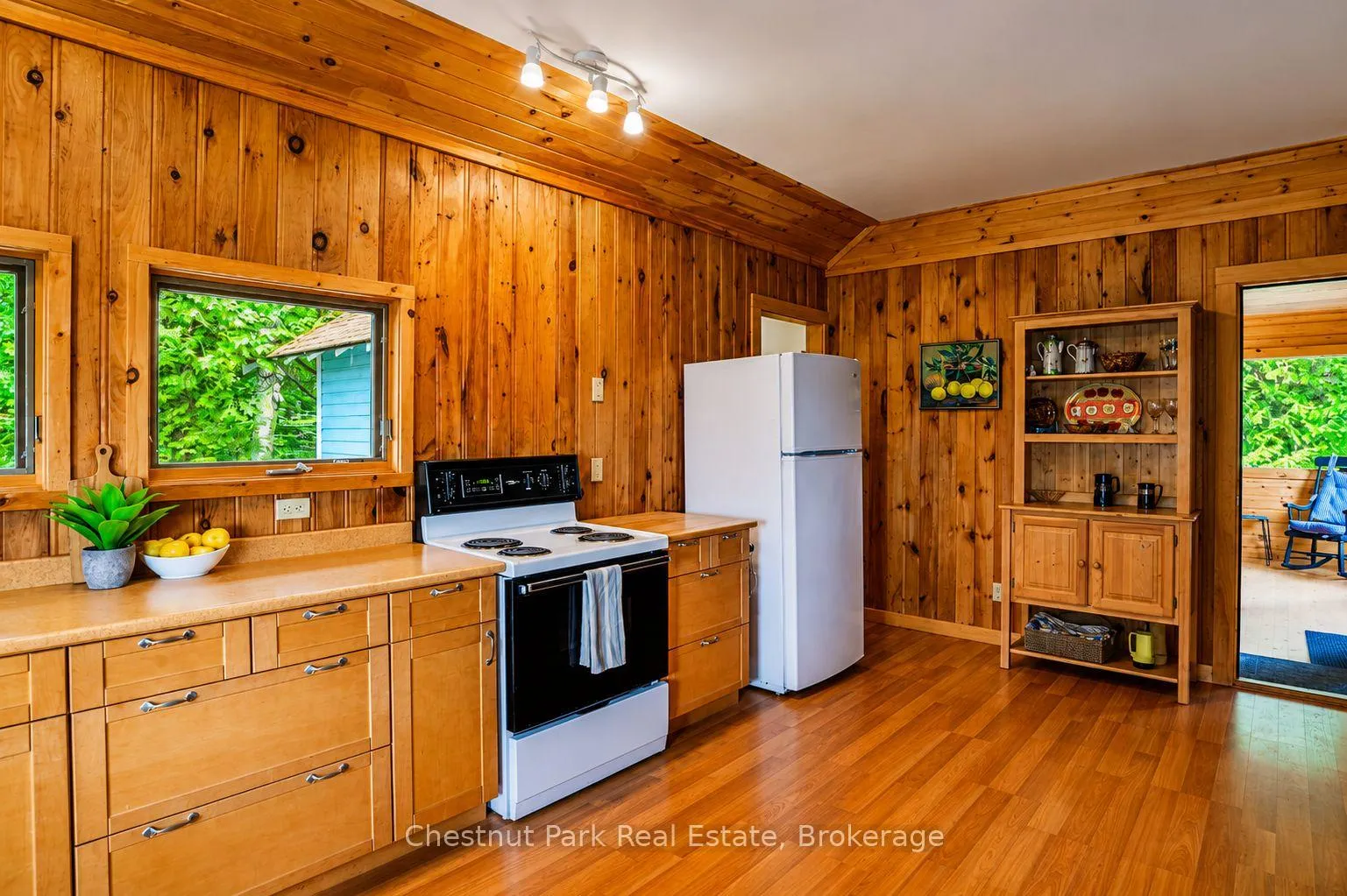 Photo 10 of 26 Taylor Island 26LM, Gravenhurst, Muskoka (S) — HOMEH
