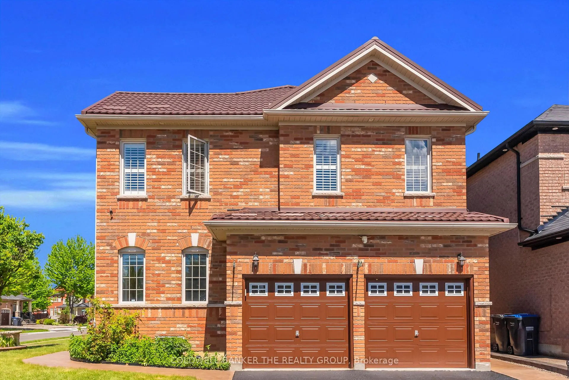 Photo 2 of 64 Calderstone Road, Brampton, Bram East — HOMEH