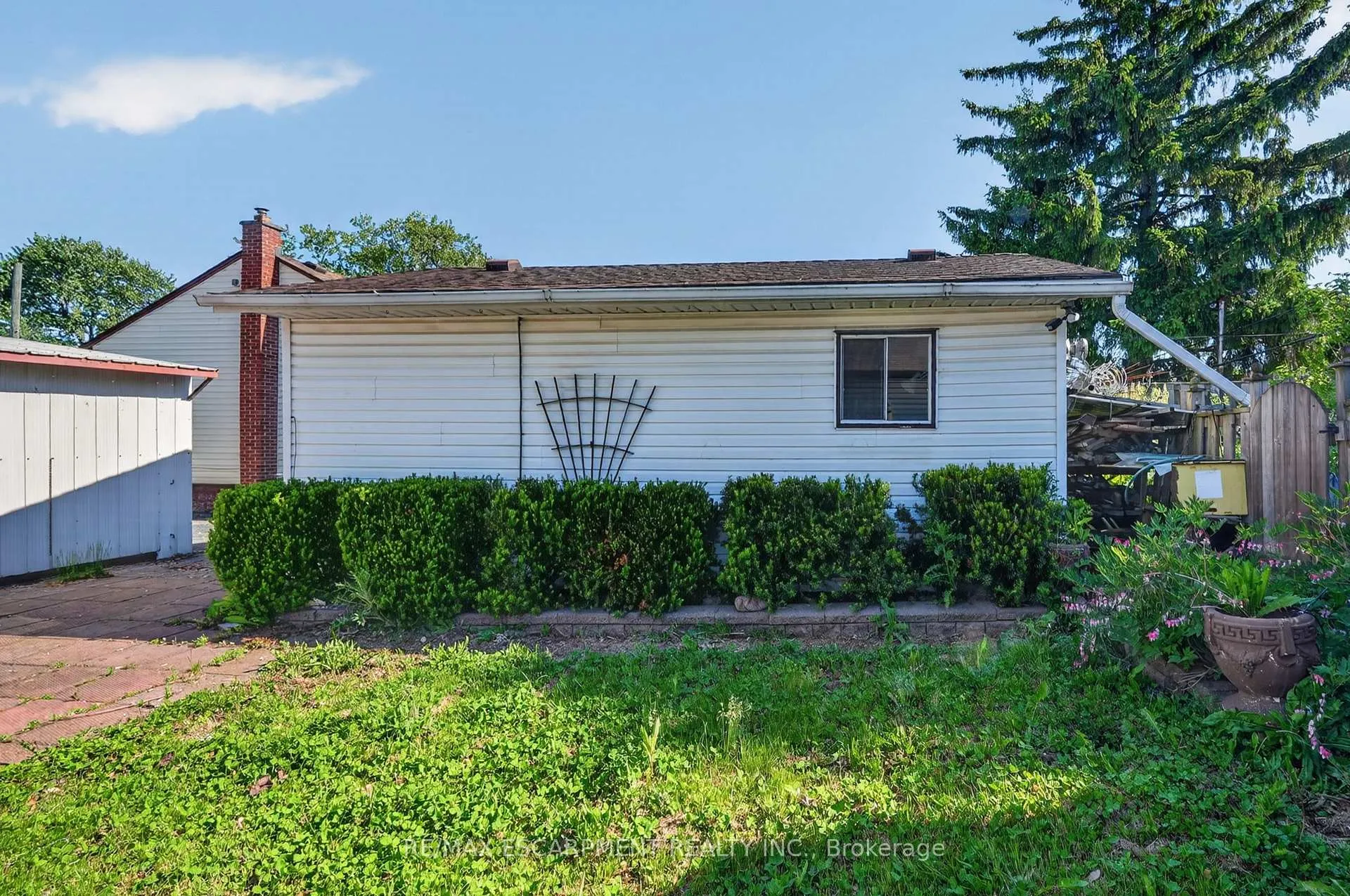 Photo 22 of 80 Walter Avenue N, Hamilton, Normanhurst — HOMEH
