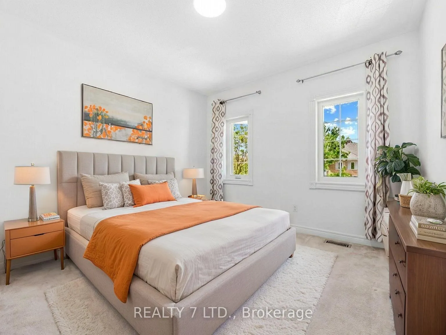 Photo 22 of 211 Downey Circle, Aurora, Bayview Wellington — HOMEH