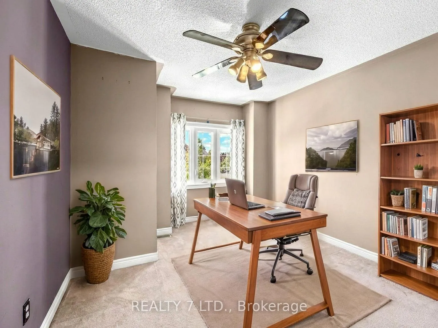Photo 25 of 211 Downey Circle, Aurora, Bayview Wellington — HOMEH