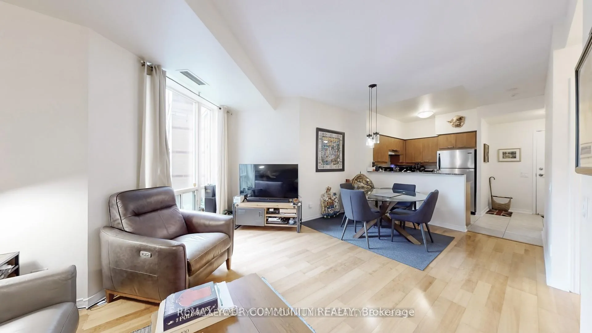 Photo 3 of Unit 101, 455 Rosewell Avenue, Toronto, Lawrence Park South — HOMEH
