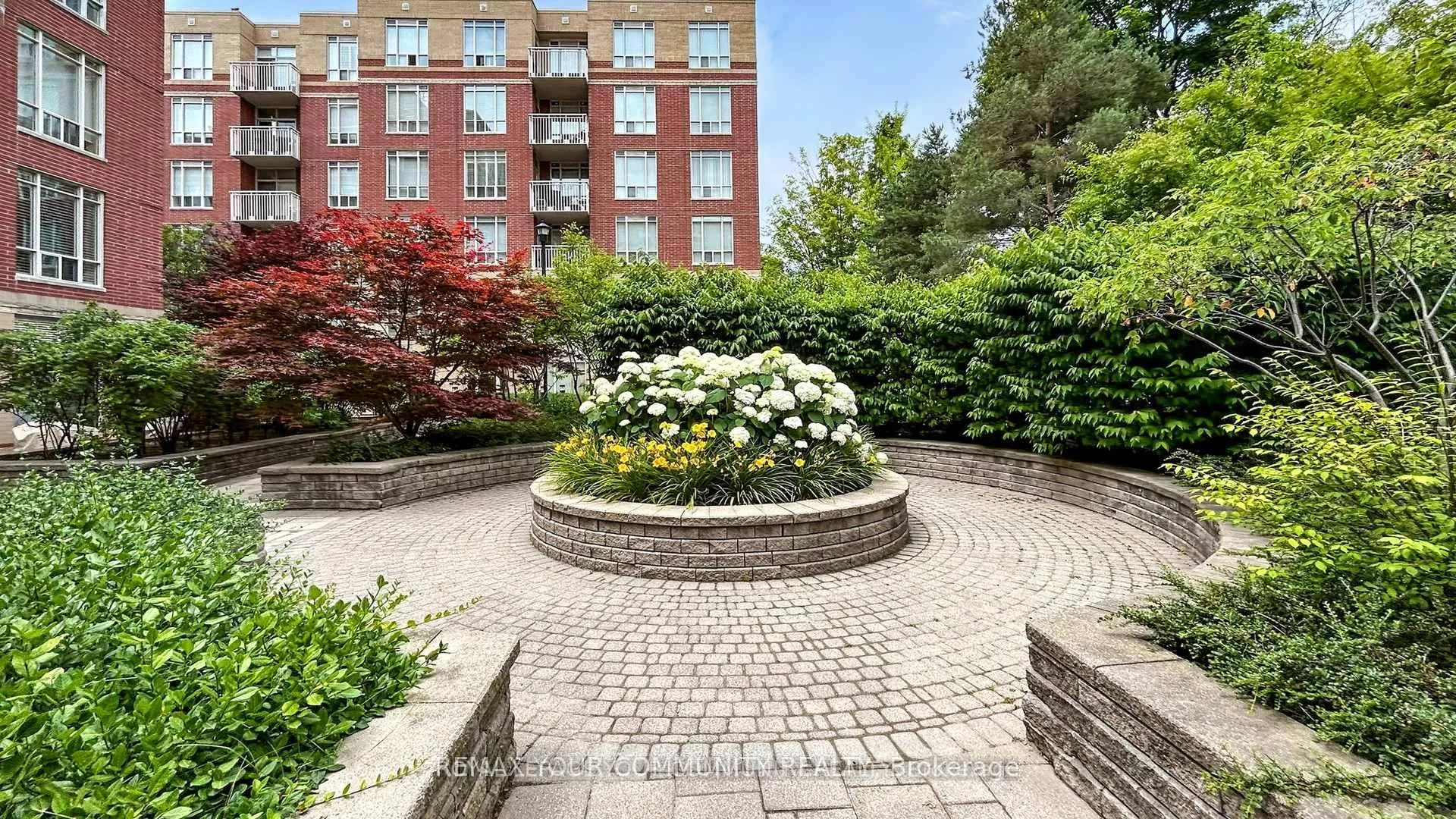 Photo 6 of Unit 101, 455 Rosewell Avenue, Toronto, Lawrence Park South — HOMEH