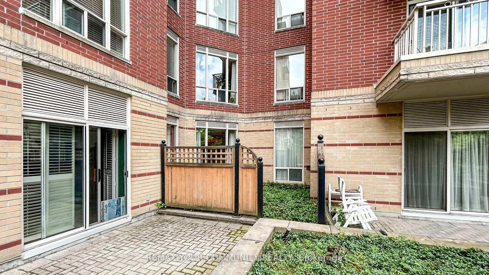 Photo 8 of Unit 101, 455 Rosewell Avenue, Toronto, Lawrence Park South — HOMEH