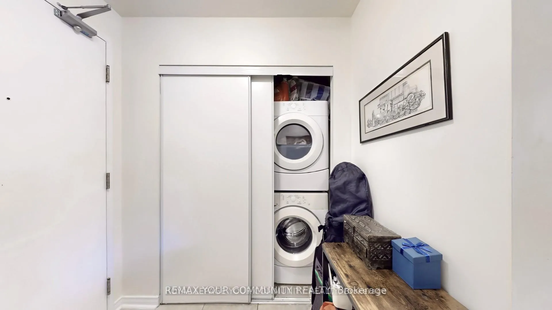 Photo 11 of Unit 101, 455 Rosewell Avenue, Toronto, Lawrence Park South — HOMEH