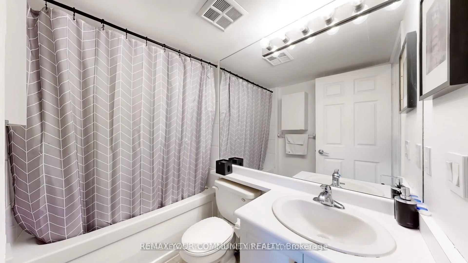 Photo 12 of Unit 101, 455 Rosewell Avenue, Toronto, Lawrence Park South — HOMEH