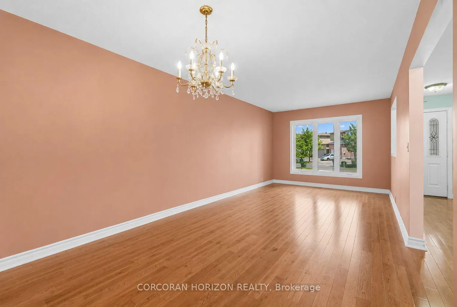 Photo 5 of 28 Chad Crescent, Scarborough, Malvern — HOMEH
