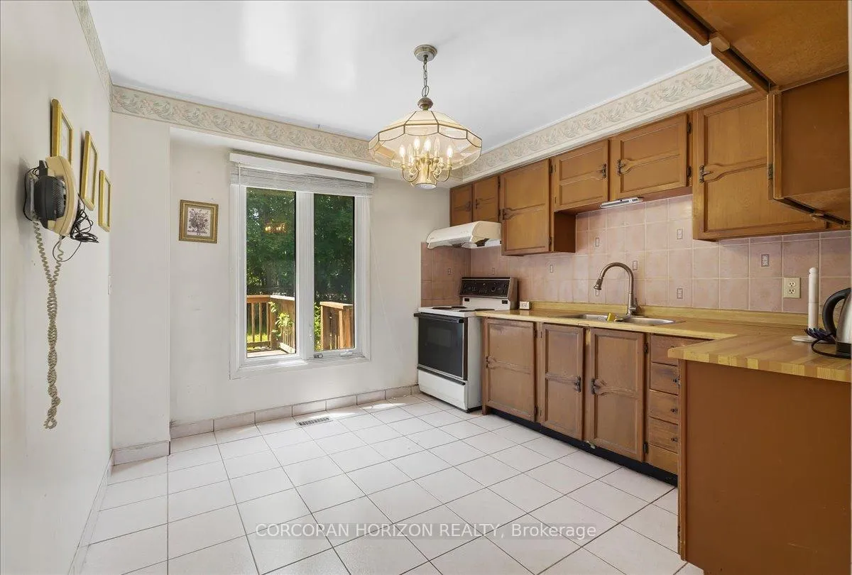 Photo 6 of 28 Chad Crescent, Scarborough, Malvern — HOMEH