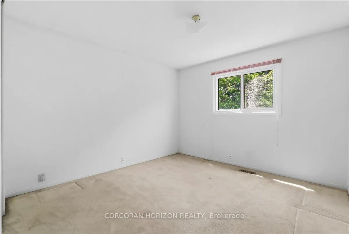 Photo 13 of 28 Chad Crescent, Scarborough, Malvern — HOMEH