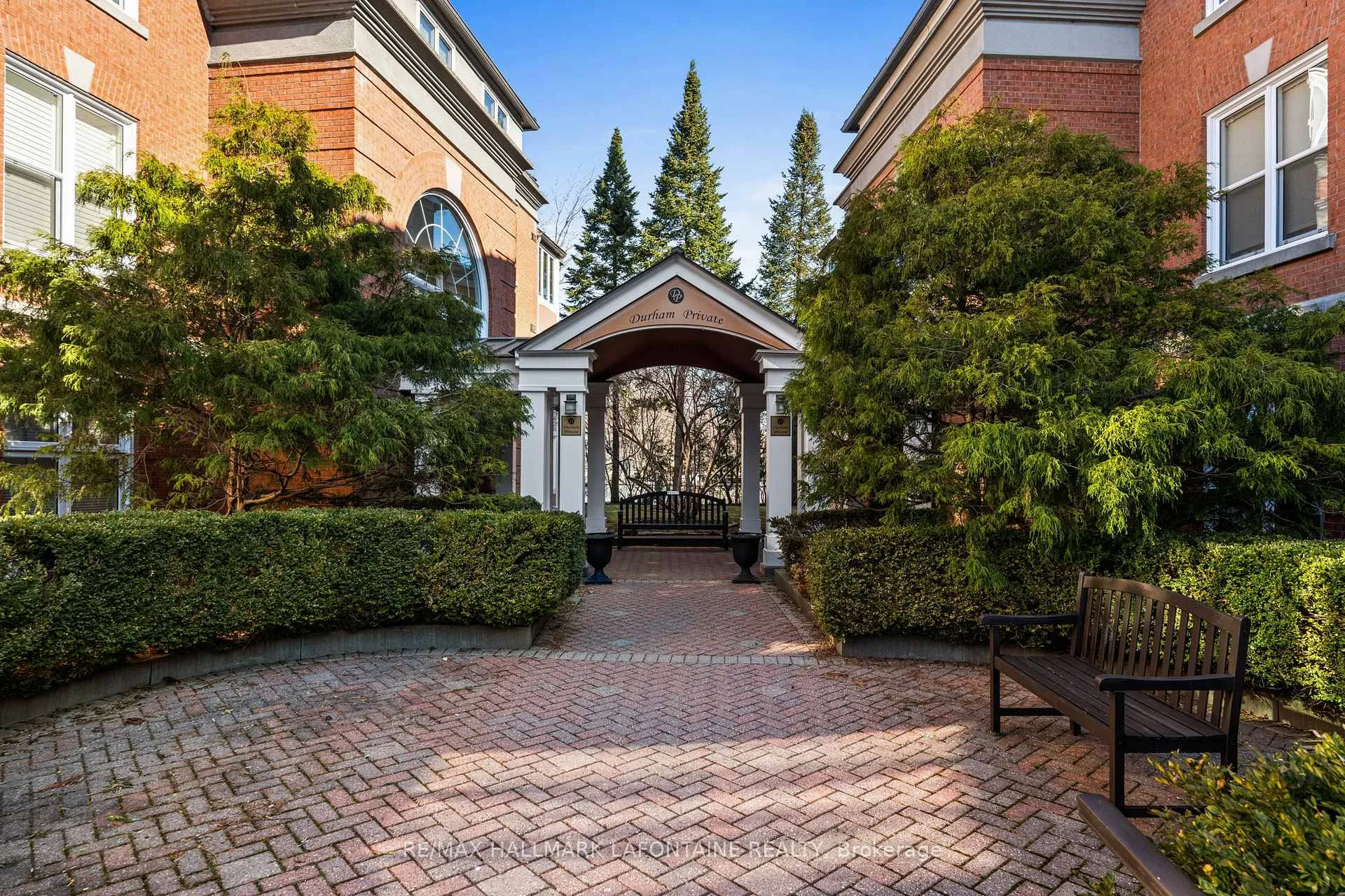 Photo 5 of Unit 101, 21 Durham Private, Ottawa, Lindenlea — HOMEH