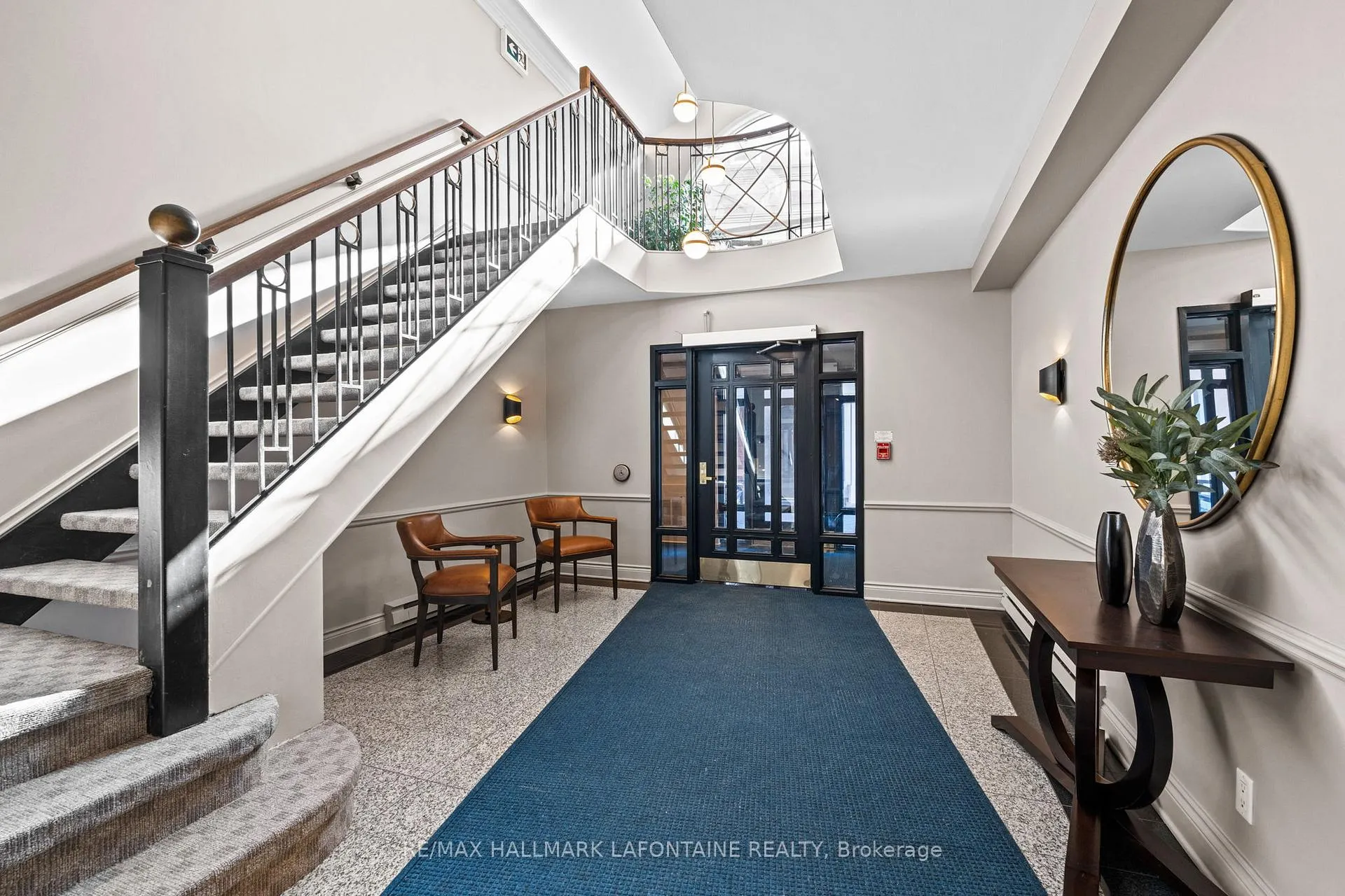 Photo 9 of Unit 101, 21 Durham Private, Ottawa, Lindenlea — HOMEH