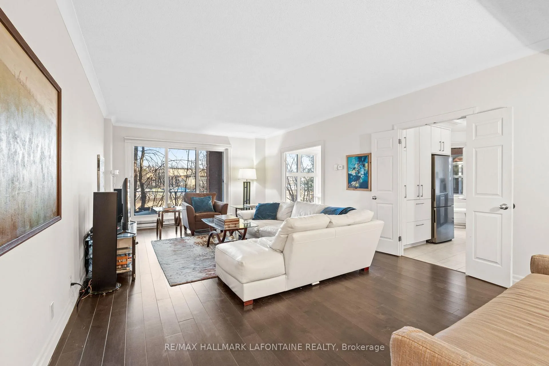 Photo 14 of Unit 101, 21 Durham Private, Ottawa, Lindenlea — HOMEH