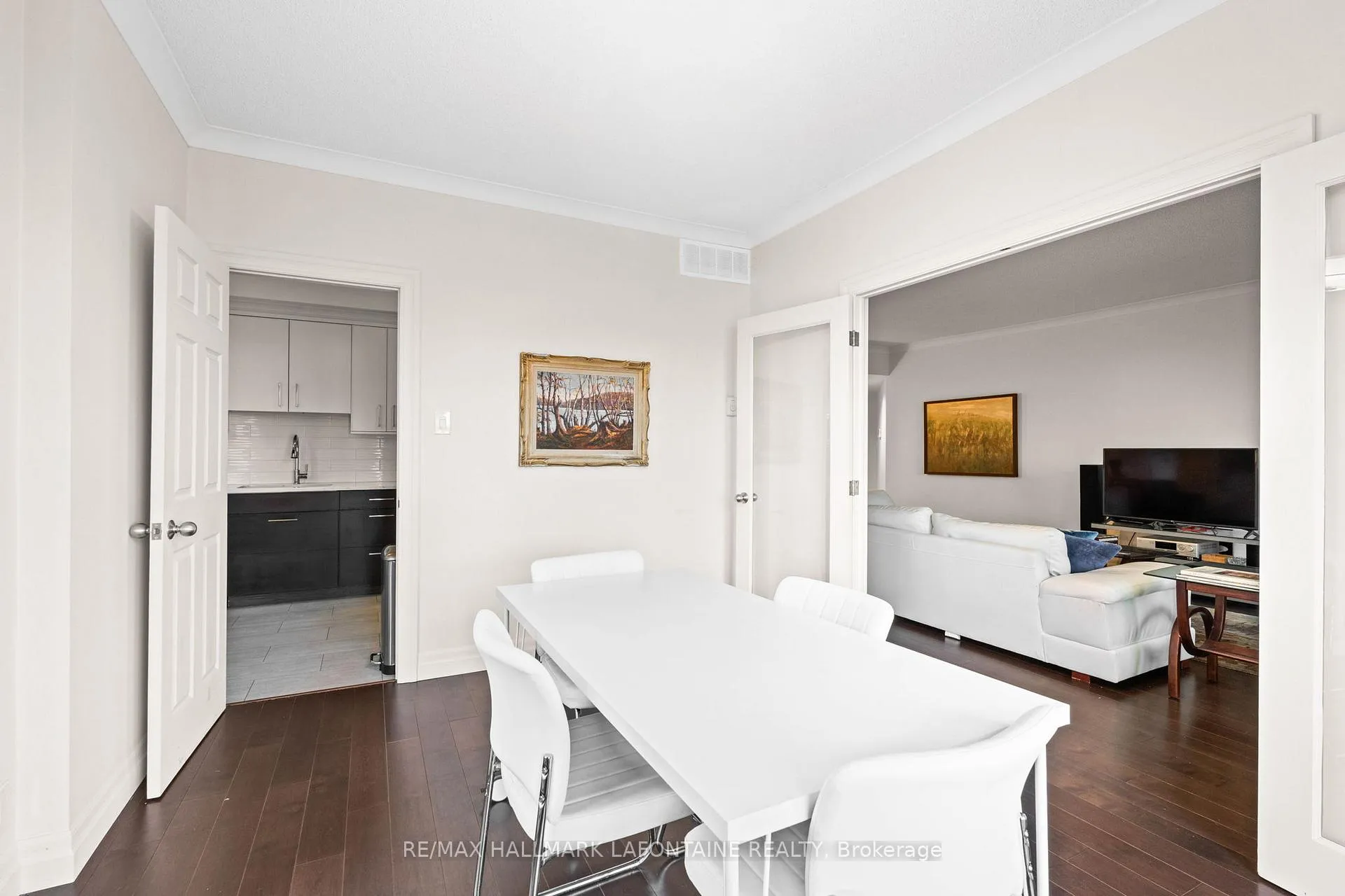 Photo 21 of Unit 101, 21 Durham Private, Ottawa, Lindenlea — HOMEH