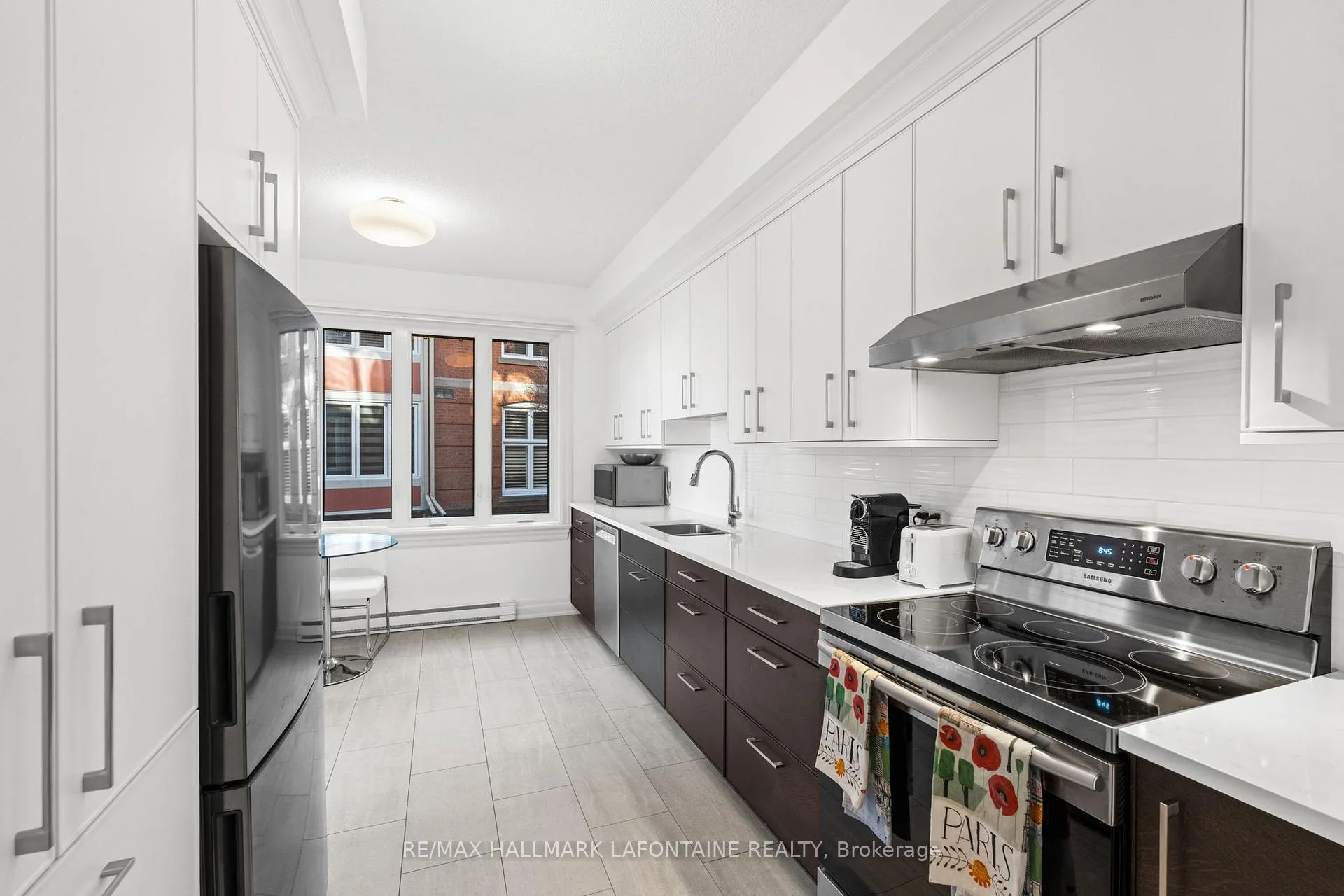 Photo 23 of Unit 101, 21 Durham Private, Ottawa, Lindenlea — HOMEH