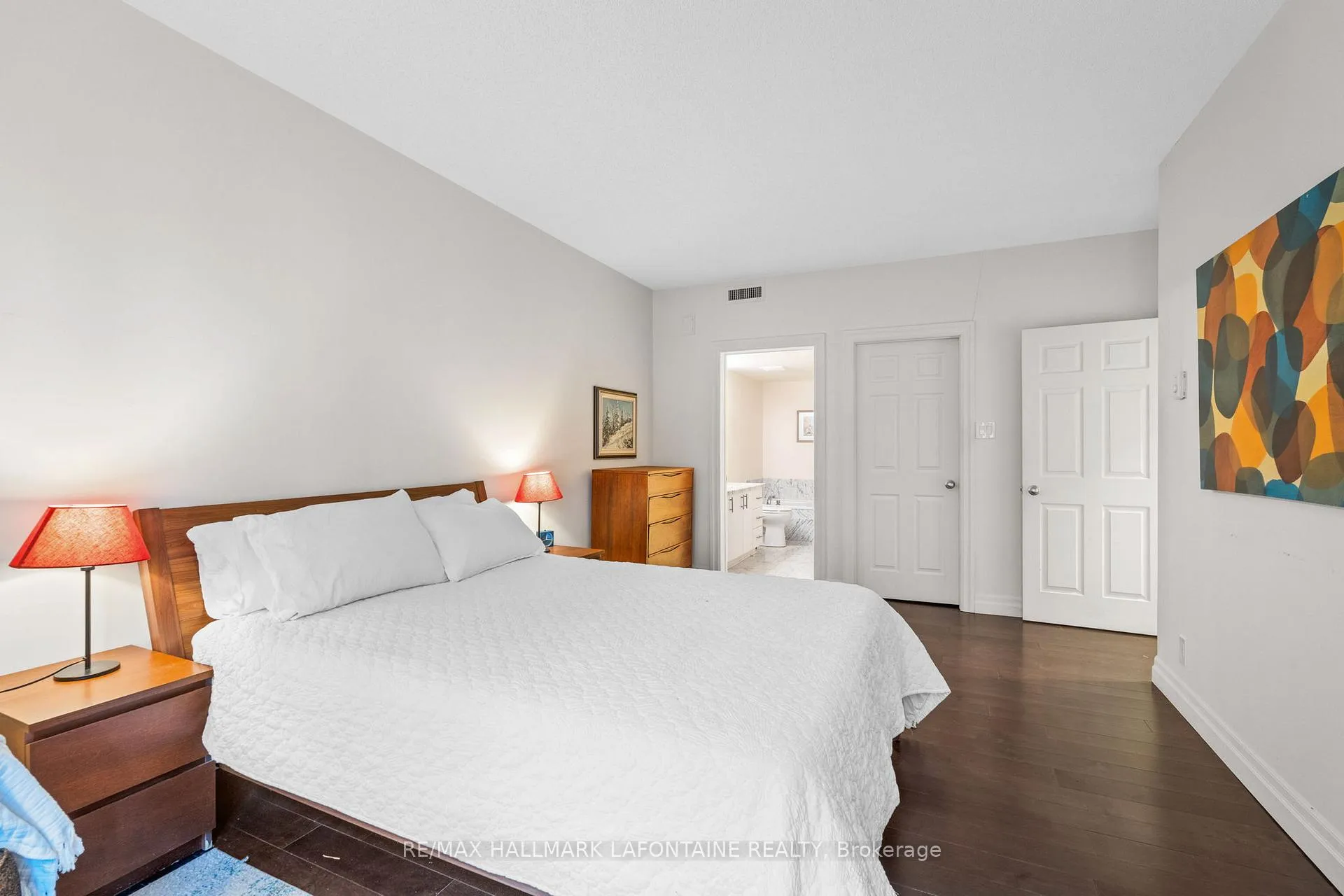Photo 33 of Unit 101, 21 Durham Private, Ottawa, Lindenlea — HOMEH